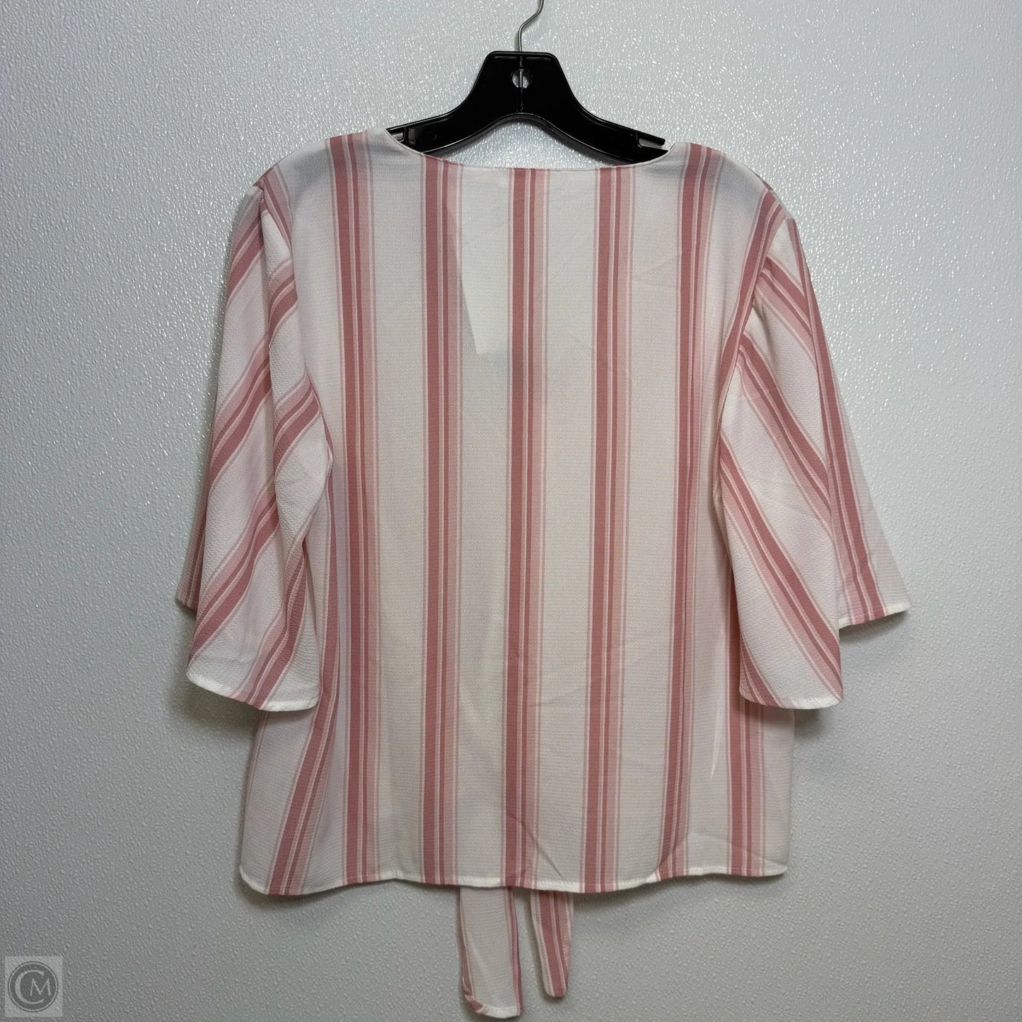 Top Short Sleeve By Lush In Pink, Size: M