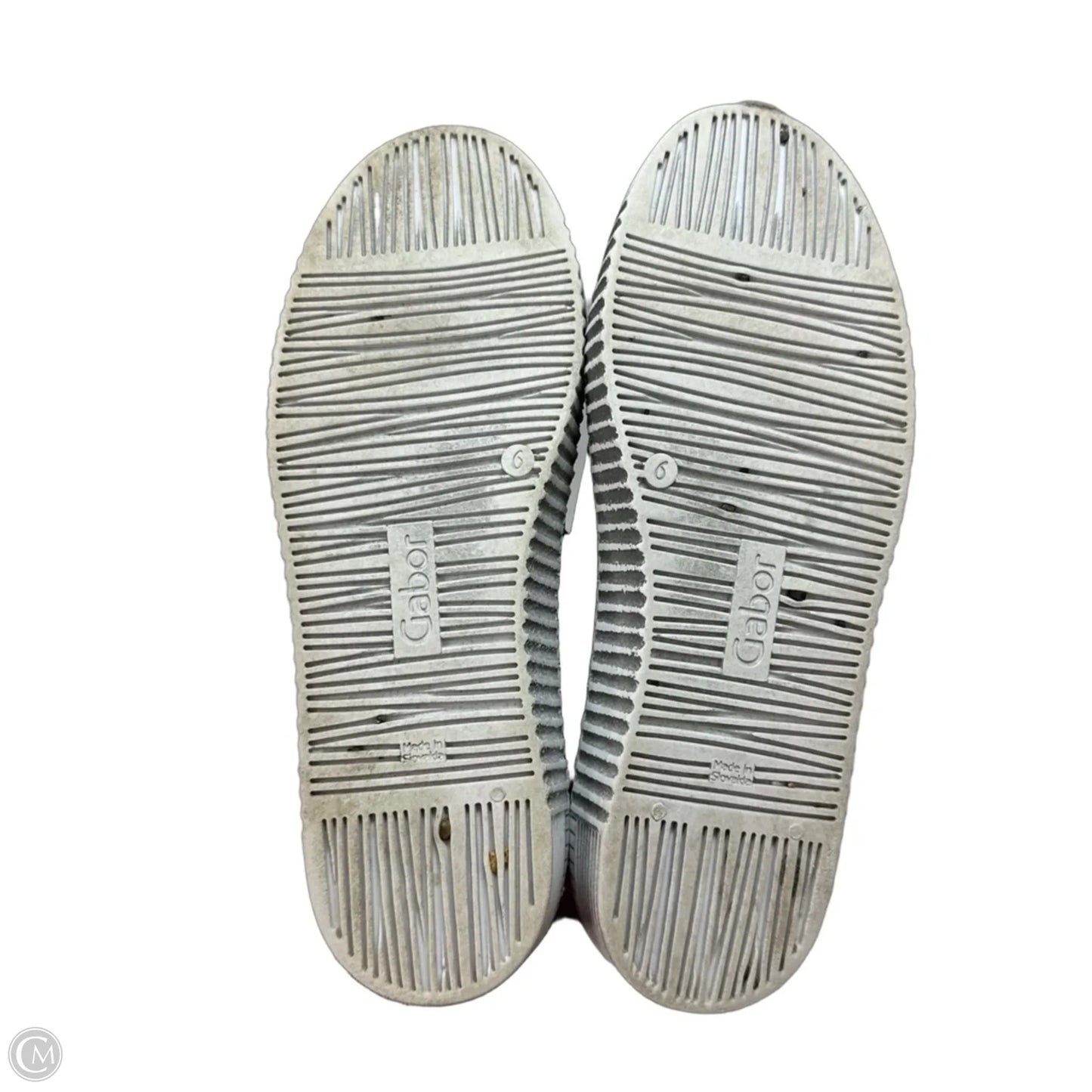 Shoes Sneakers By Cmb In Grey, Size: 8.5