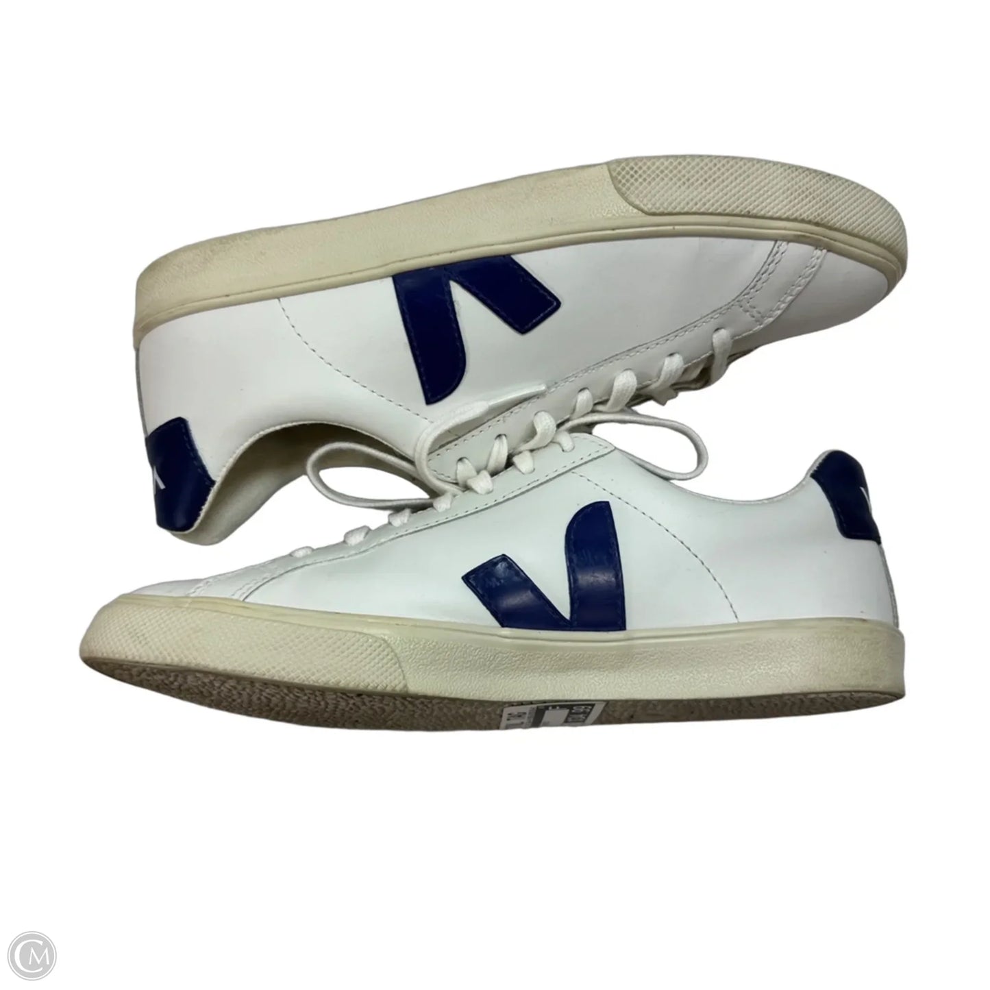 Shoes Athletic By Veja In White, Size: 7