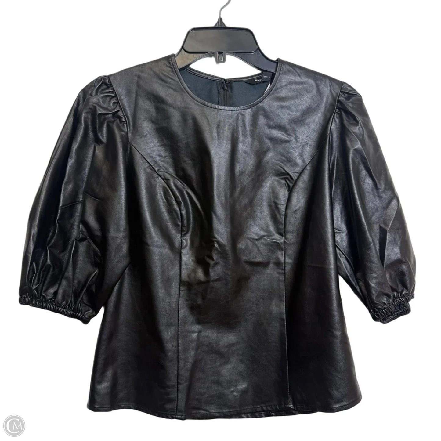 Top Short Sleeve By Express In Black, Size: S