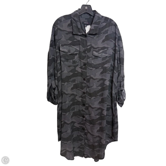Dress Casual Short By Torrid In Camouflage Print, Size: L