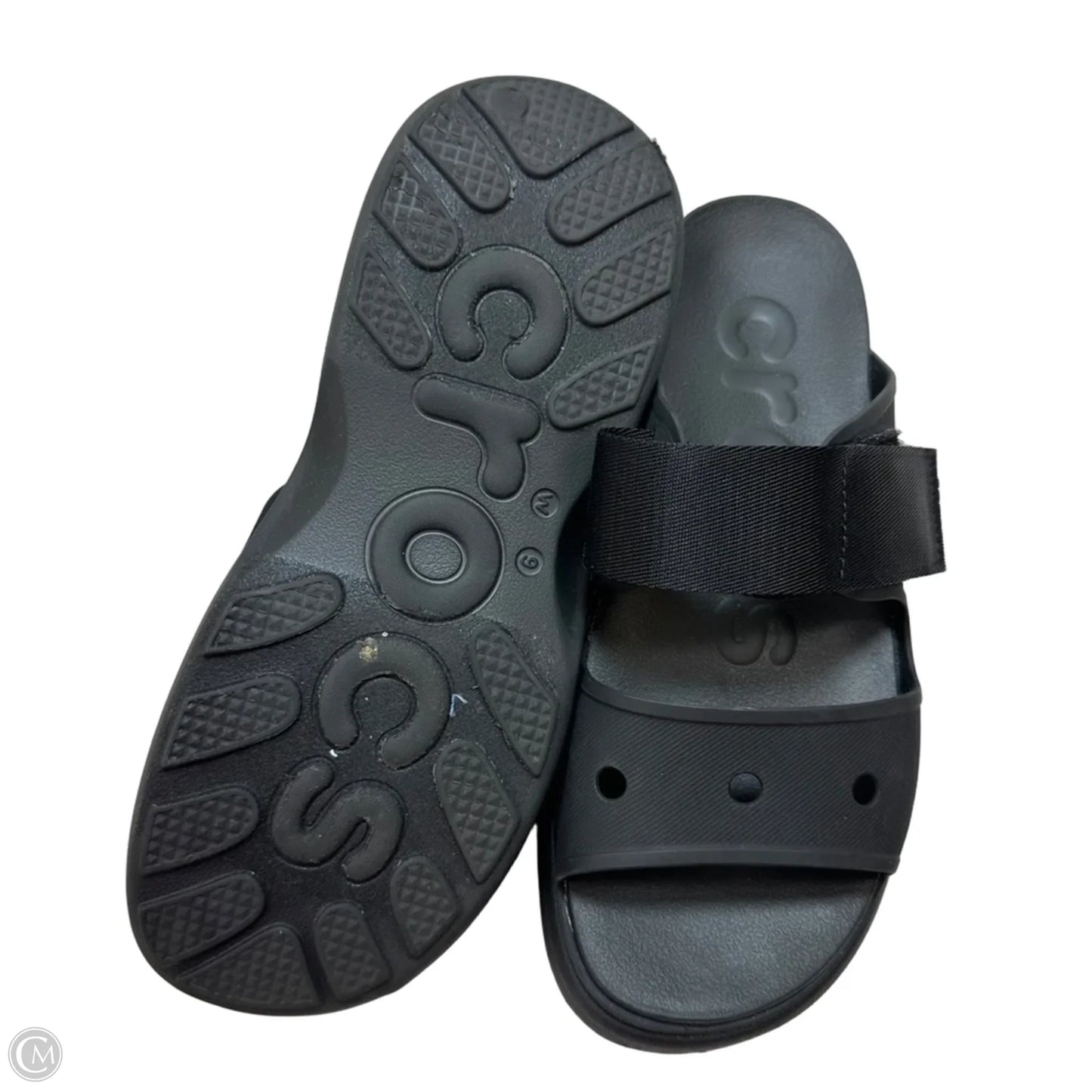 Sandals Flats By Crocs In Black, Size: 9
