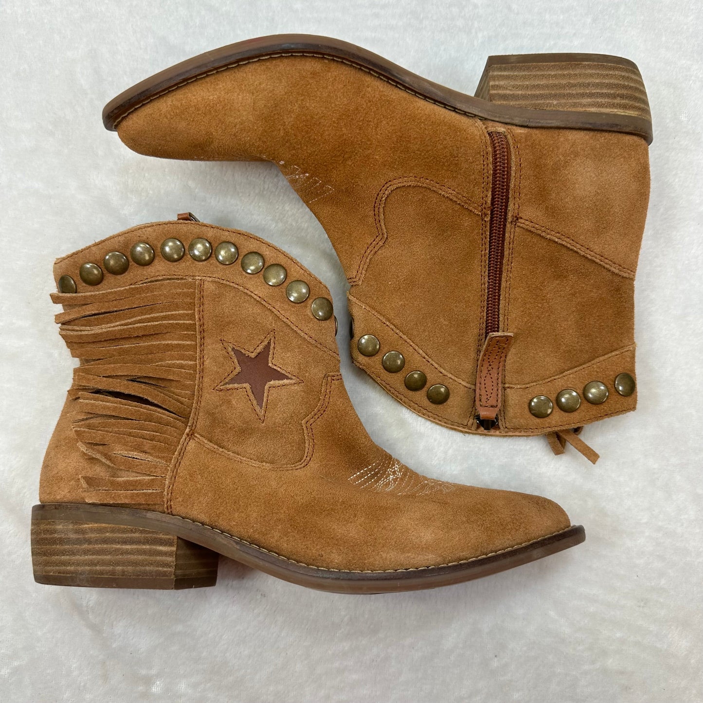 Boots Western By Dingo  Size: 8.5