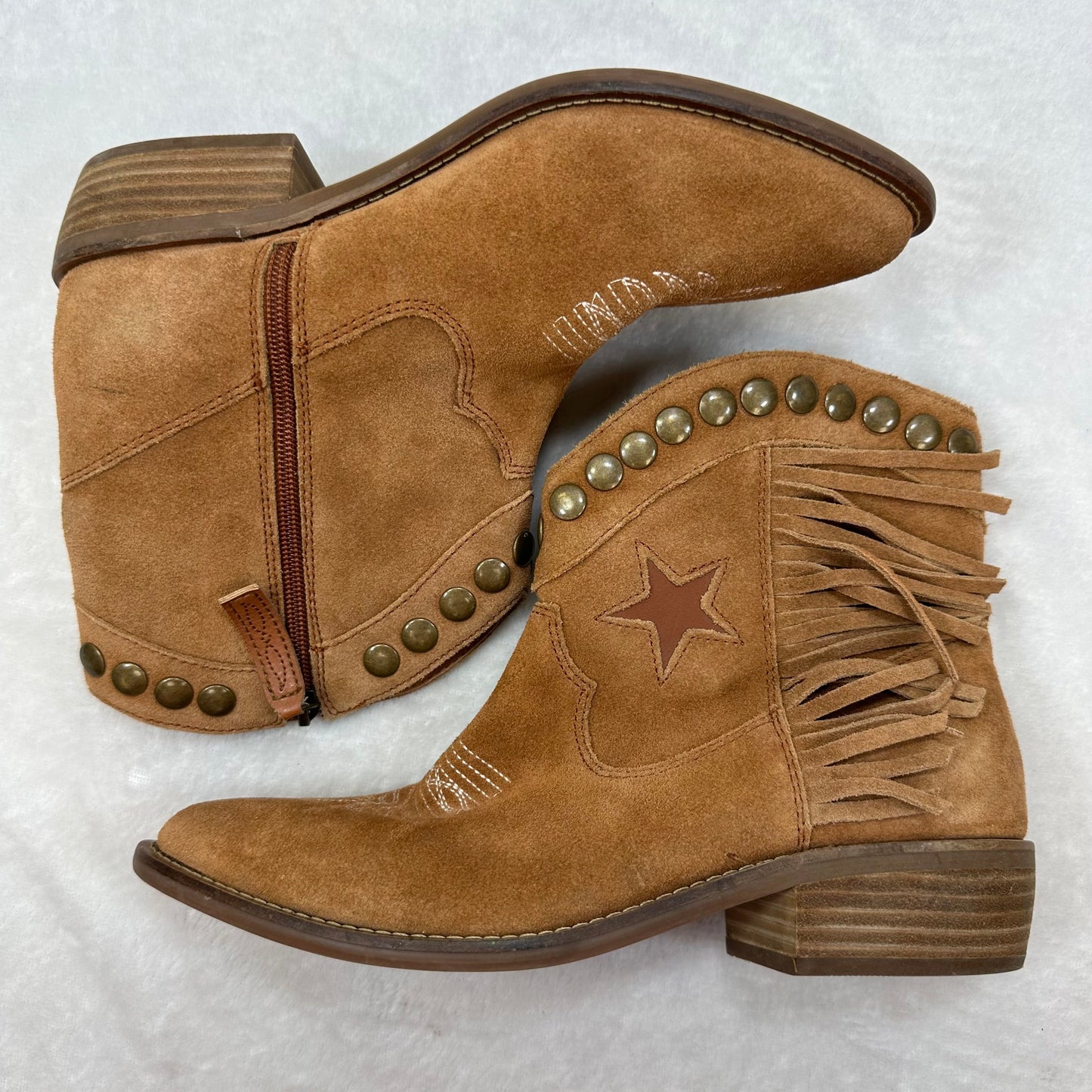 Boots Western By Dingo  Size: 8.5