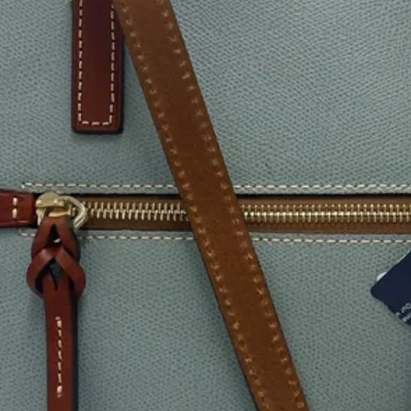 New! Dooney & Bourke Lexington Leather Designer Tote Handbag