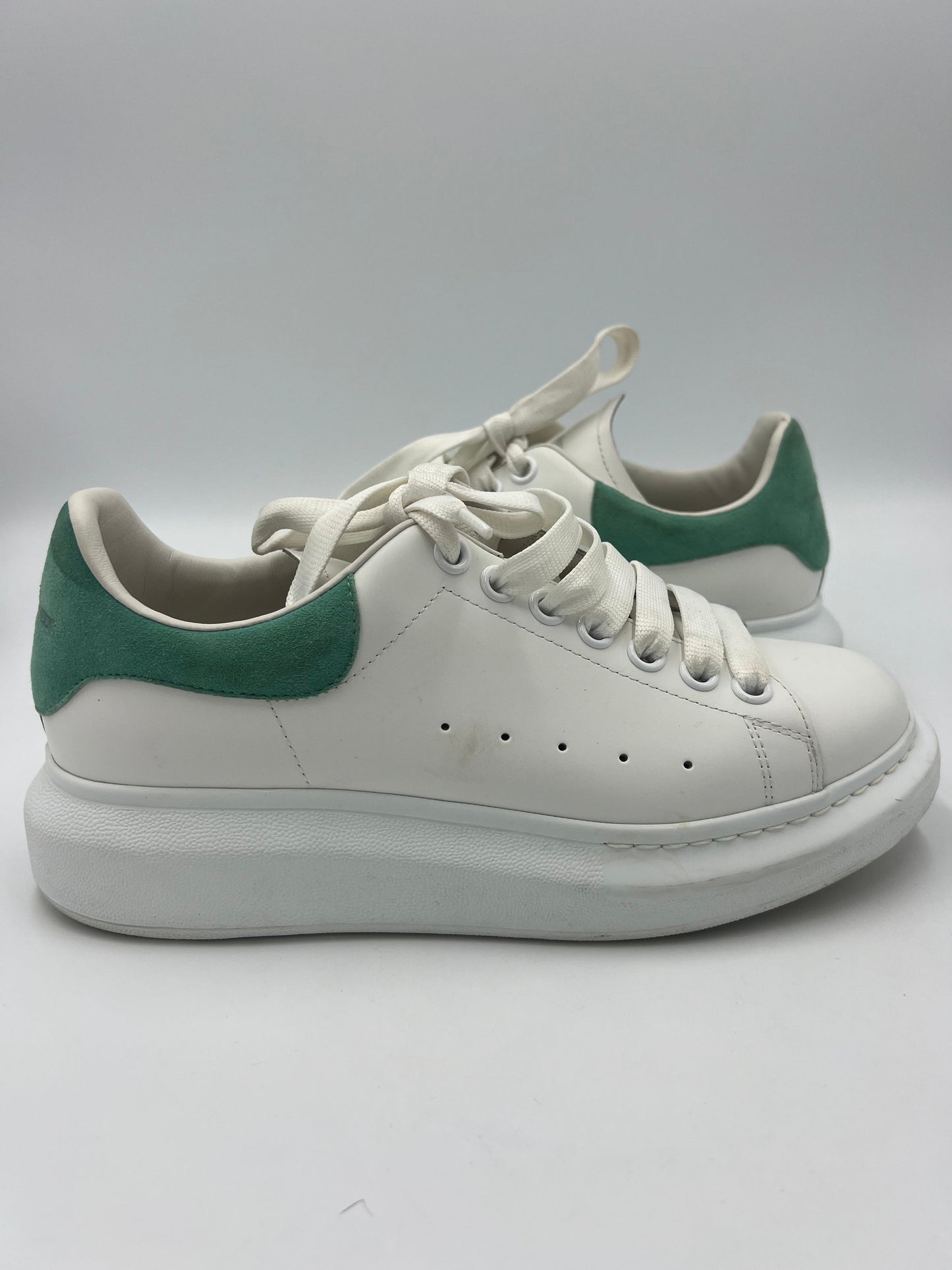 Alexander McQueen Designer Oversized Trainers  Size: 9 / 39