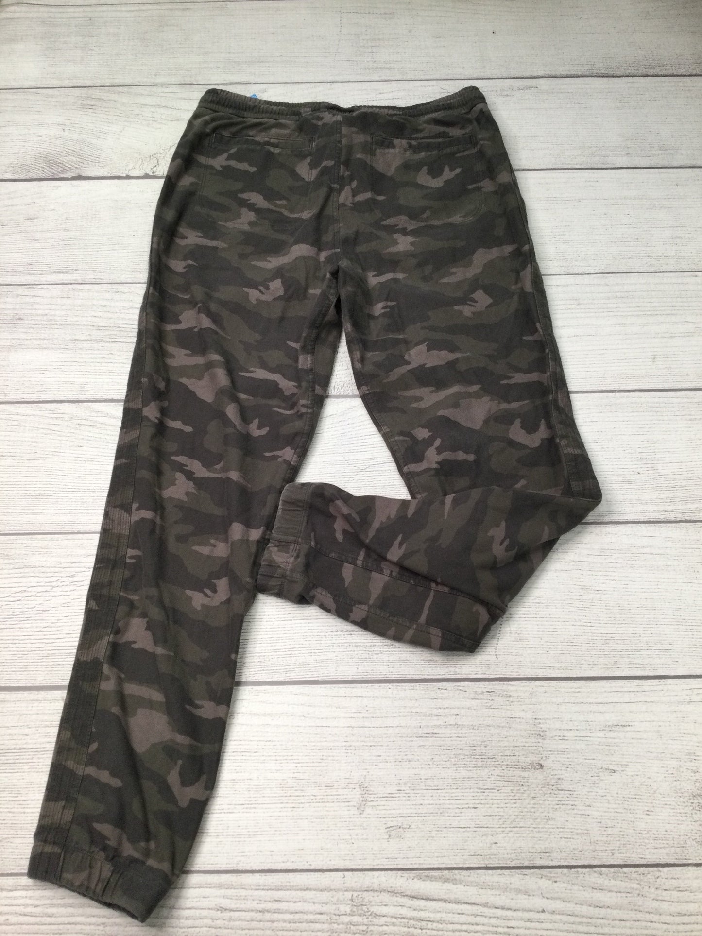 Athletic Pants By Athleta In Camouflage Print, Size: L