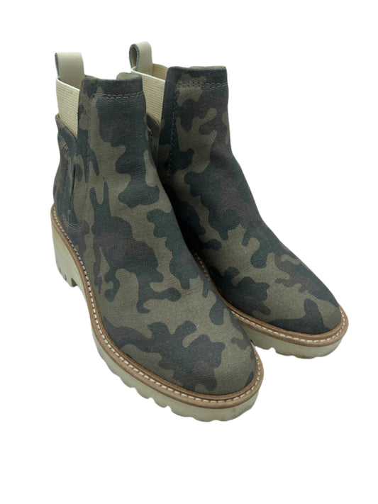 Boots By Dolce Vita In Camoflauge, Size: 6