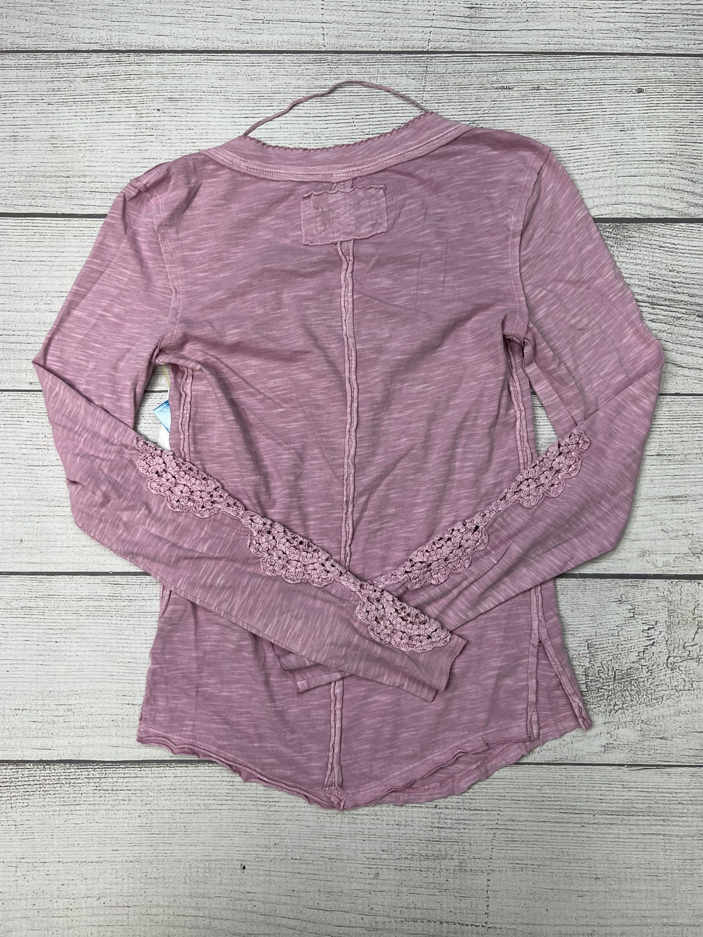 Top Long Sleeve By Free People In Purple, Size: S