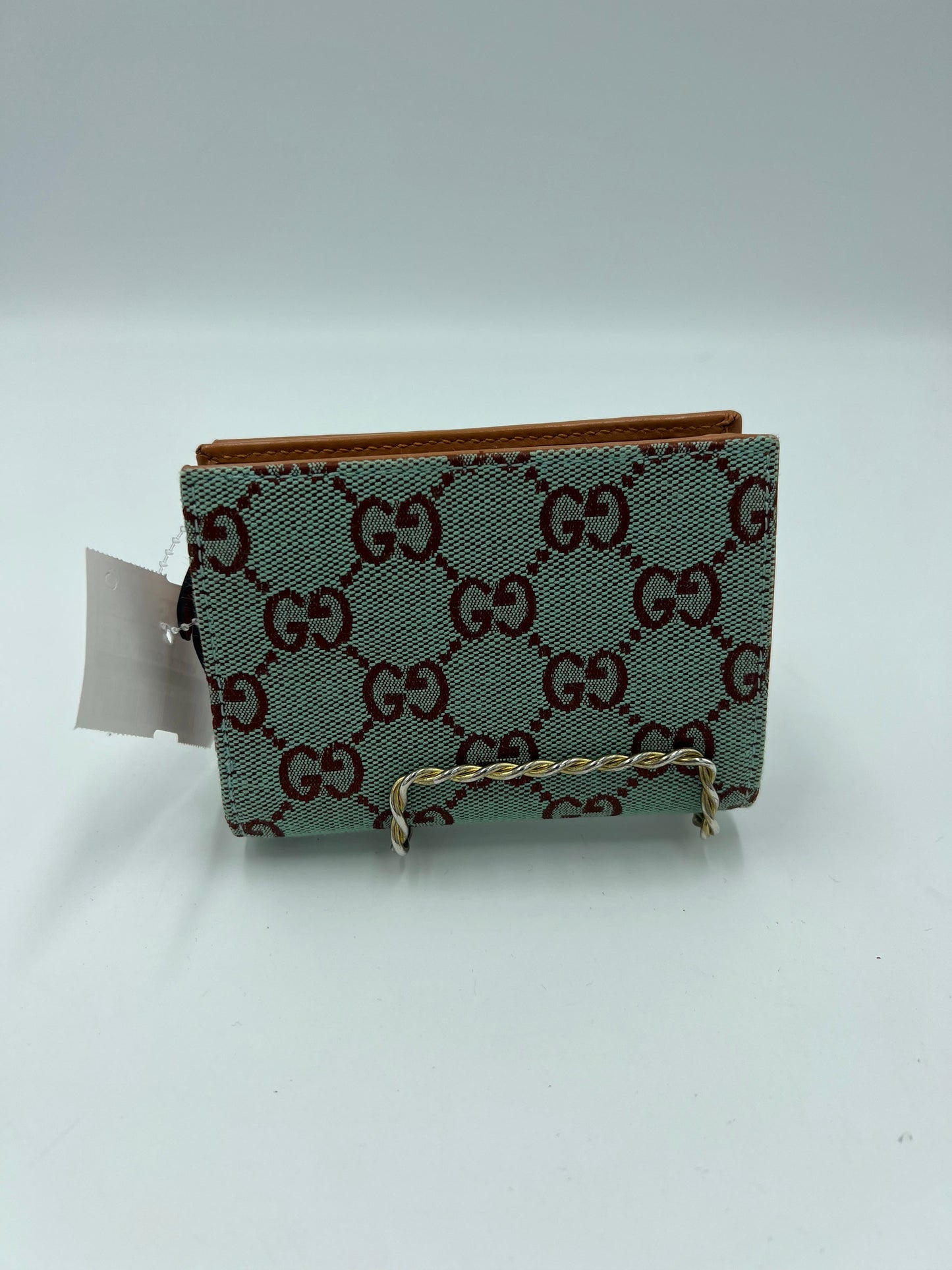 Like New! Gucci GG Designer Bifold Card /Coin Holder Wallet