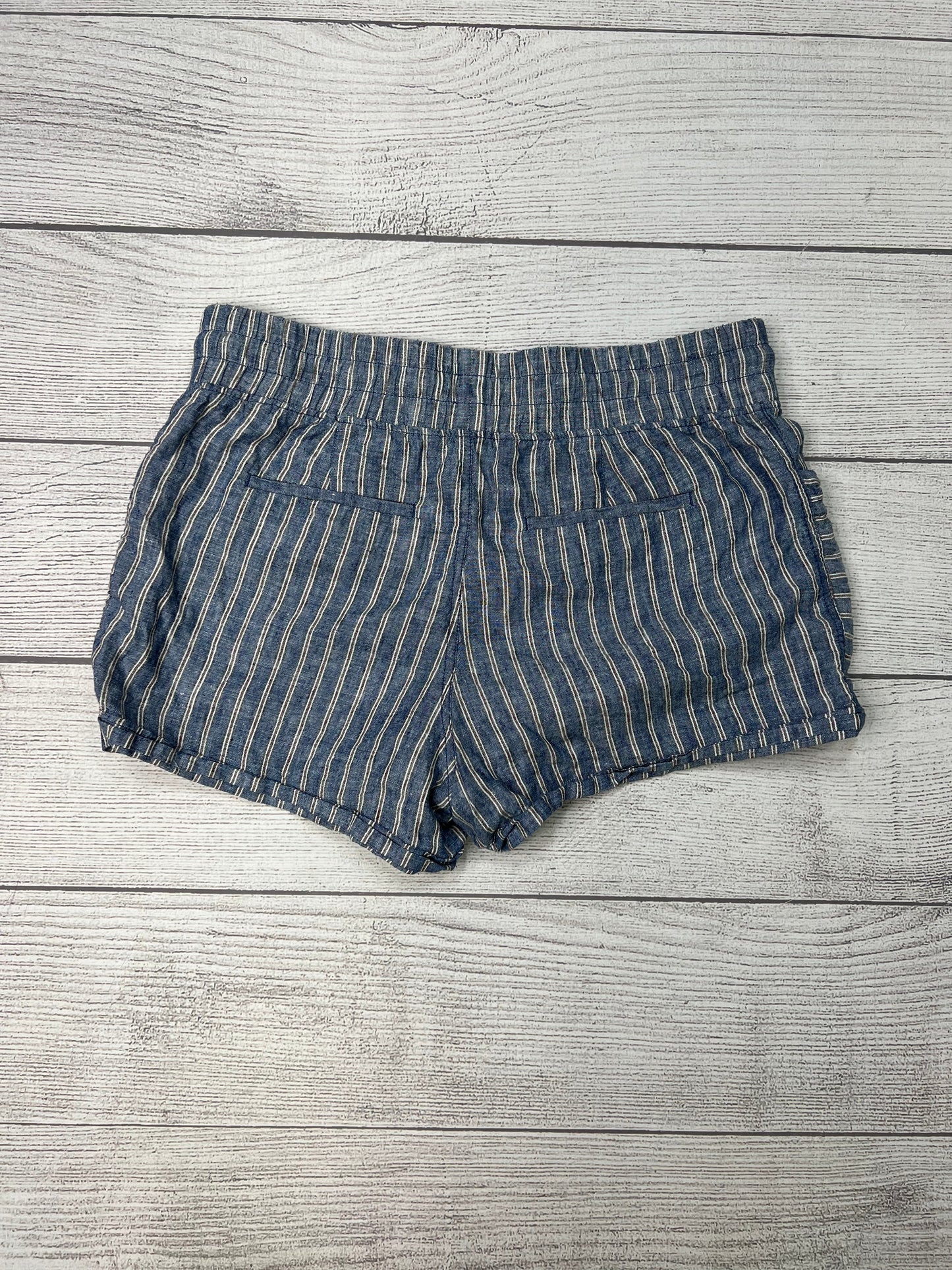 Blue Shorts Athleta, Size L