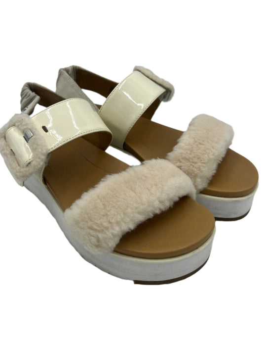 Sandals Designer By UGG  Size: 9