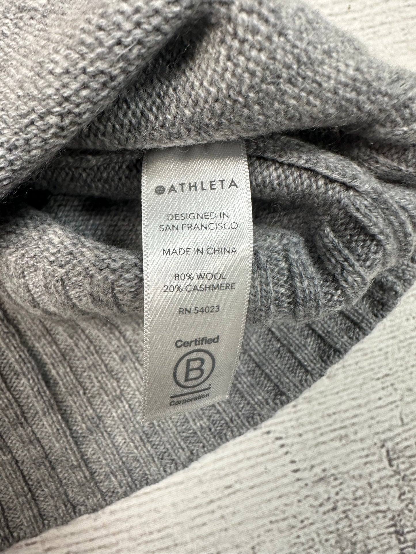 Dress Sweater By Athleta In Grey, Size: L