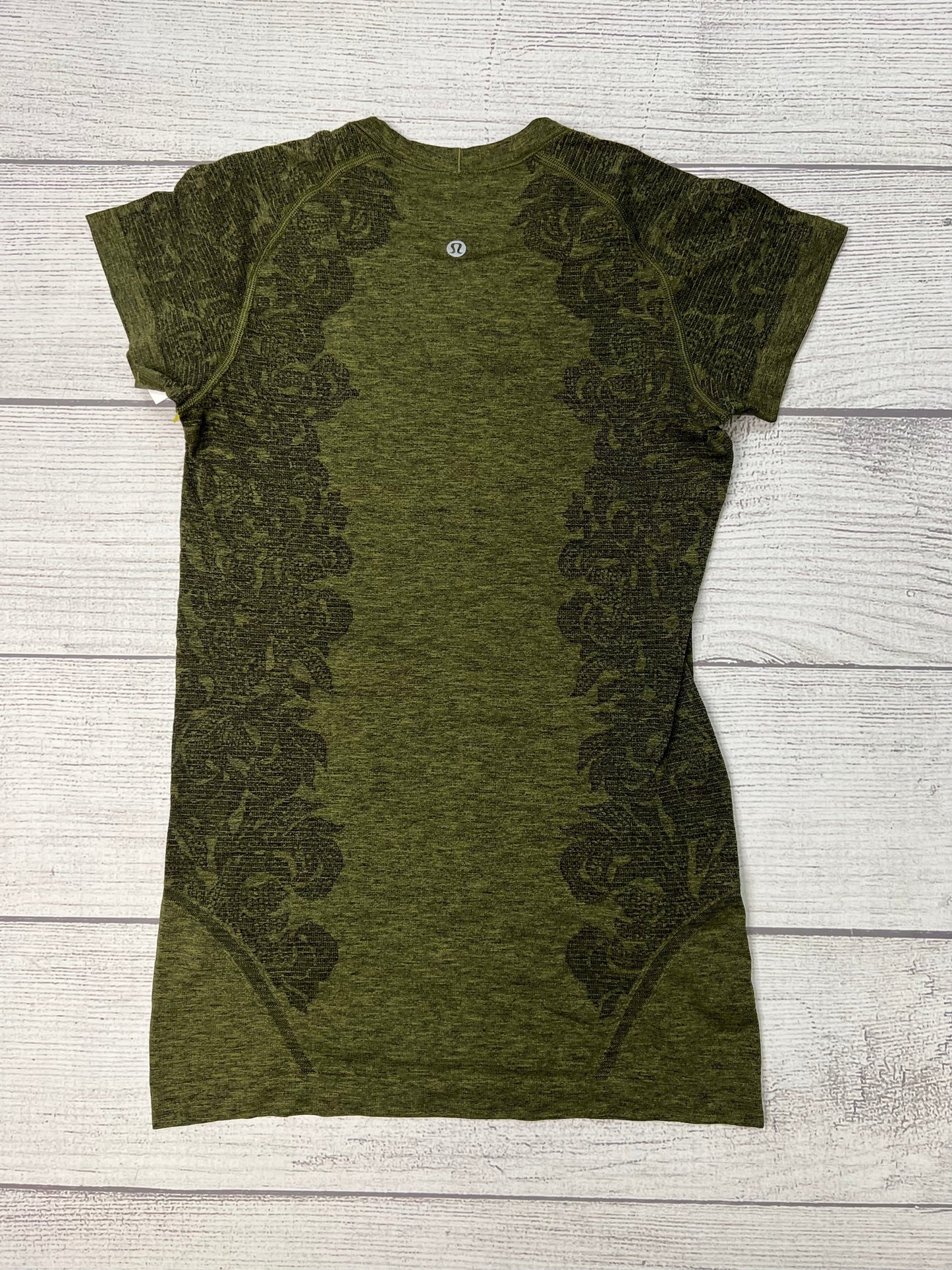 Athletic Top Short Sleeve By Lululemon In Green, Size: M