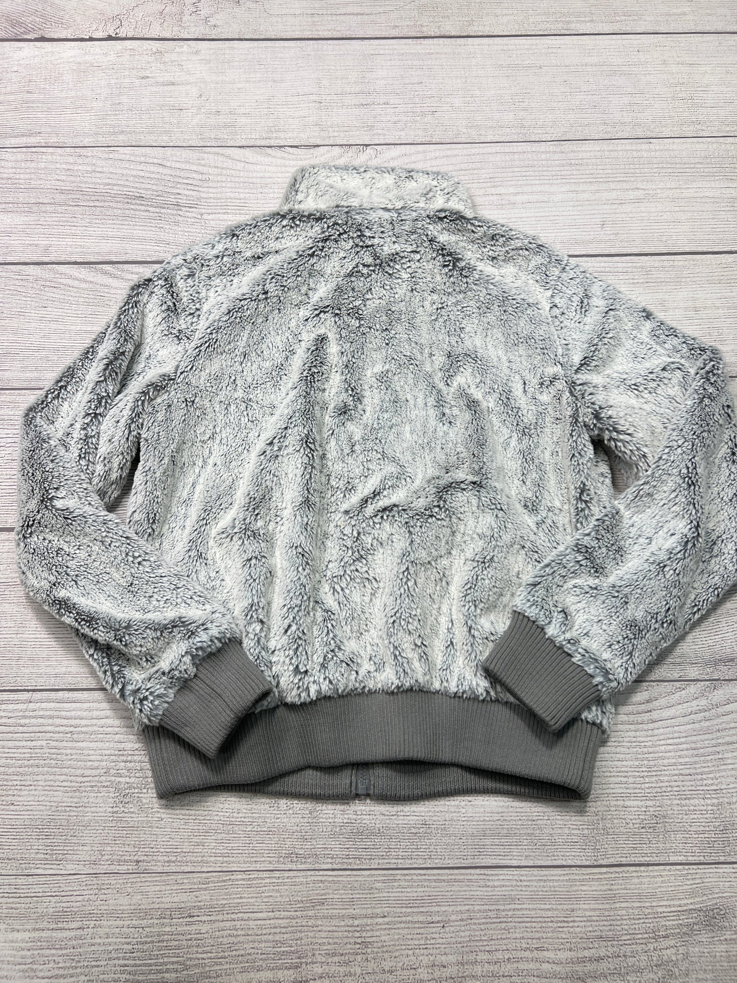 Jacket Faux Fur & Sherpa By Patagonia In Grey, Size: L