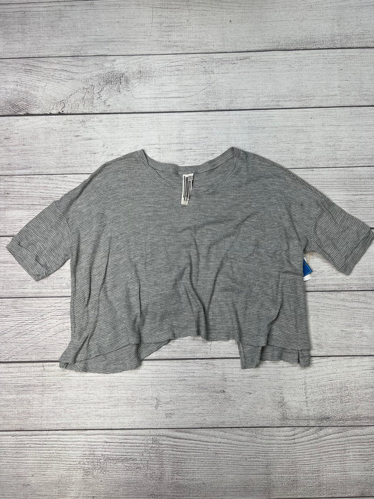 Top Short Sleeve By Free People In Grey, Size: Xs