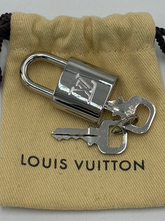 Louis Vuitton Lock Luxury Designer