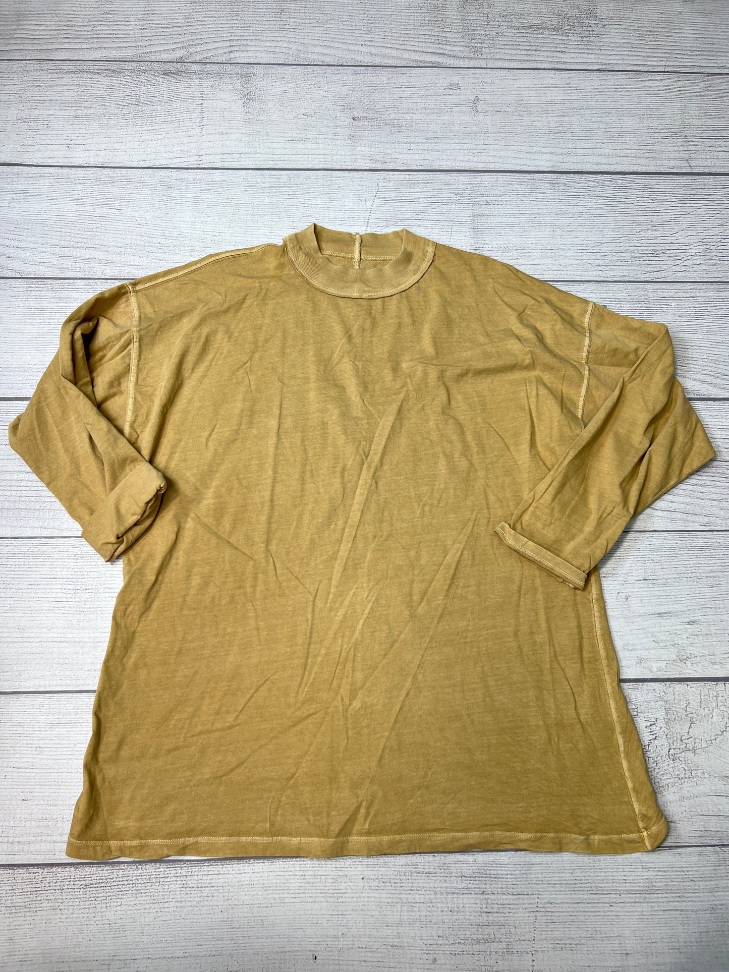 Top Long Sleeve By We The Free In Olive, Size: S