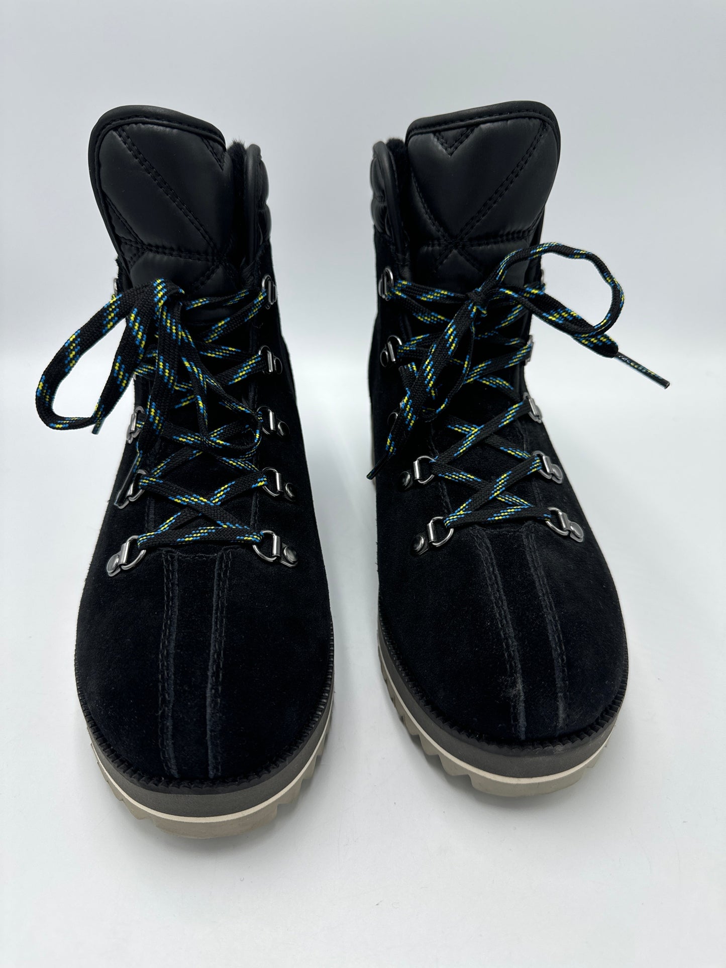 Like New! Boots Designer By UGG In Black, Size: 8