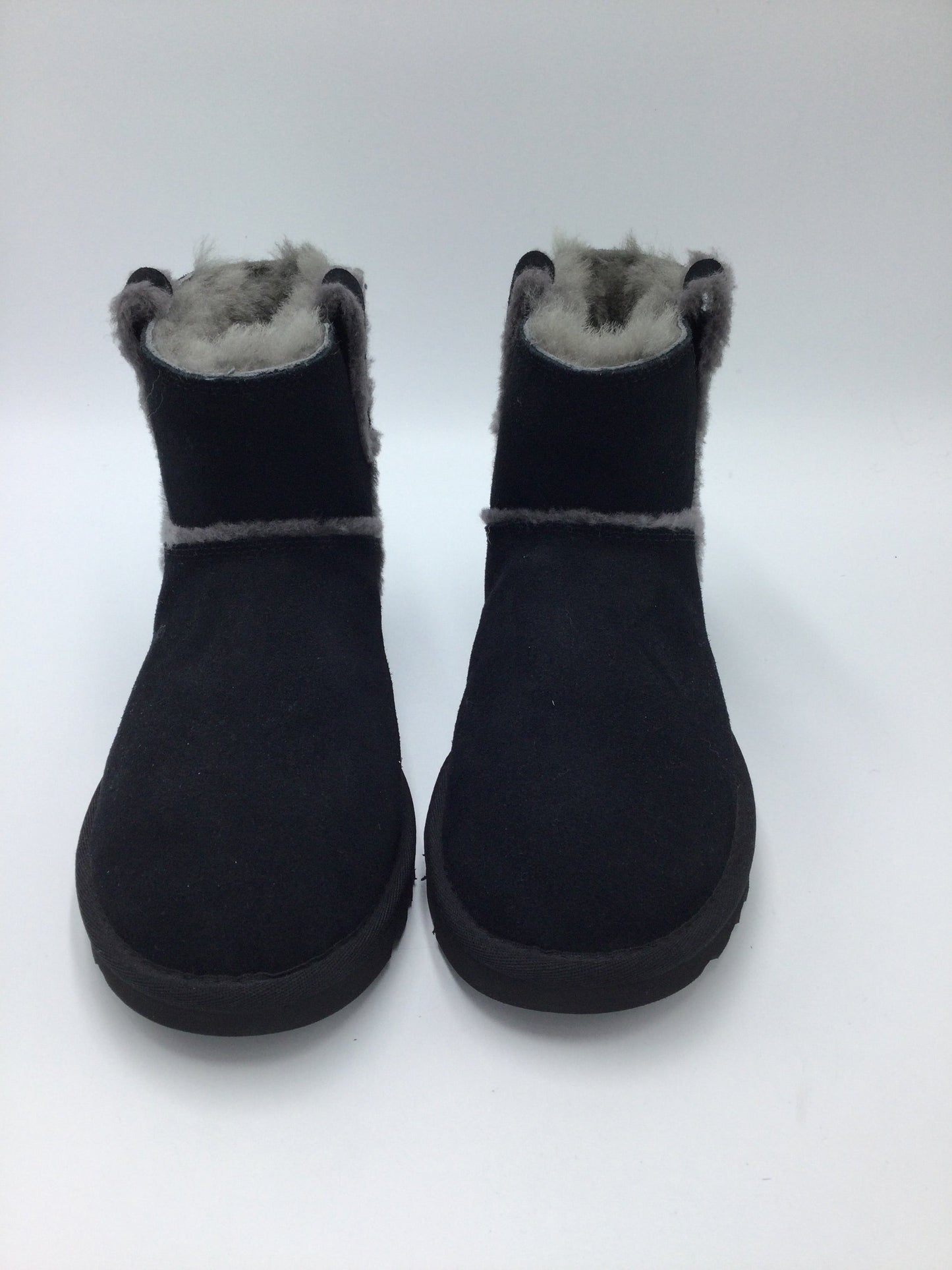 Boots Designer By UGG In Black, Size: 7