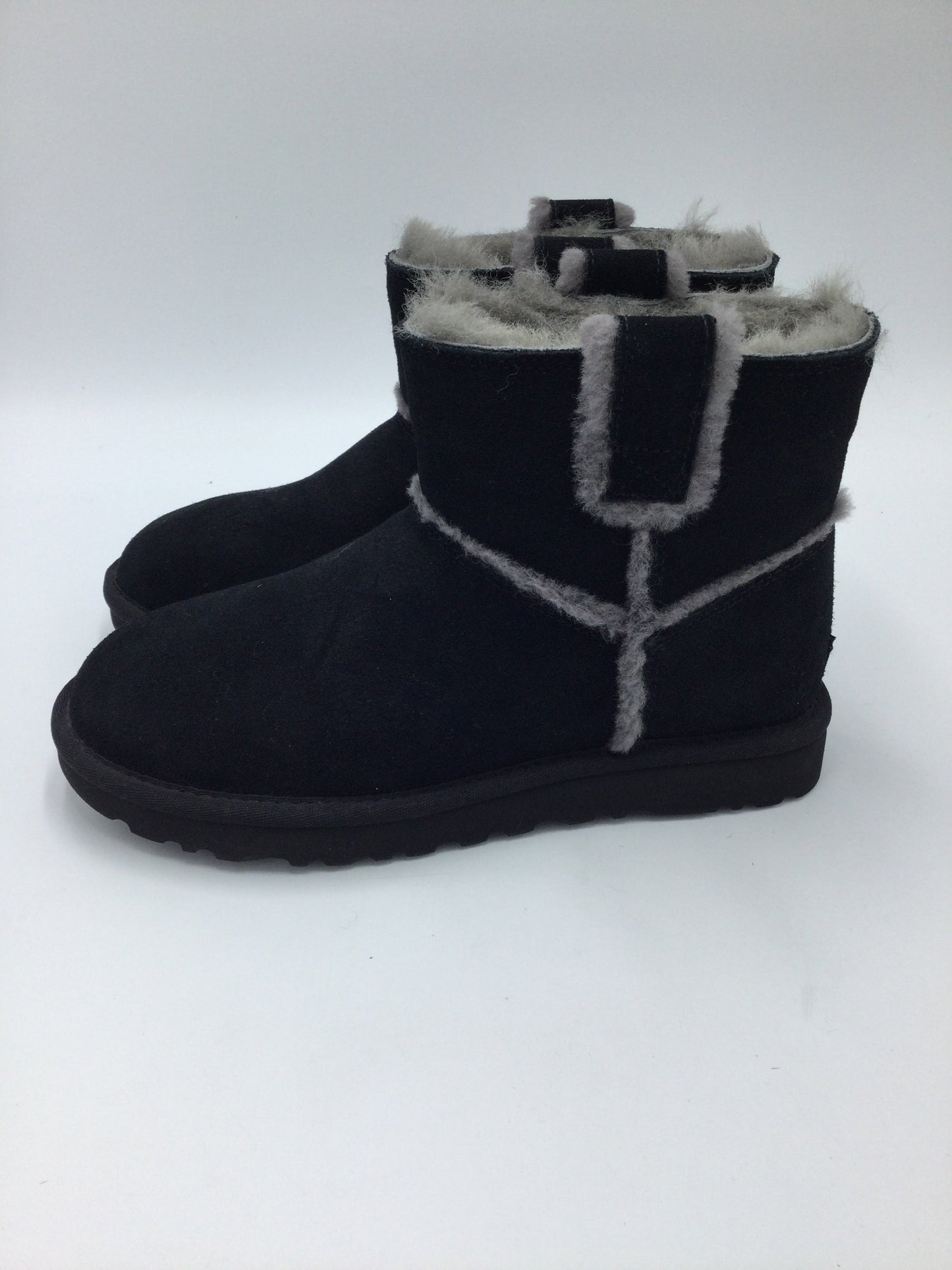 Boots Designer By UGG In Black, Size: 7