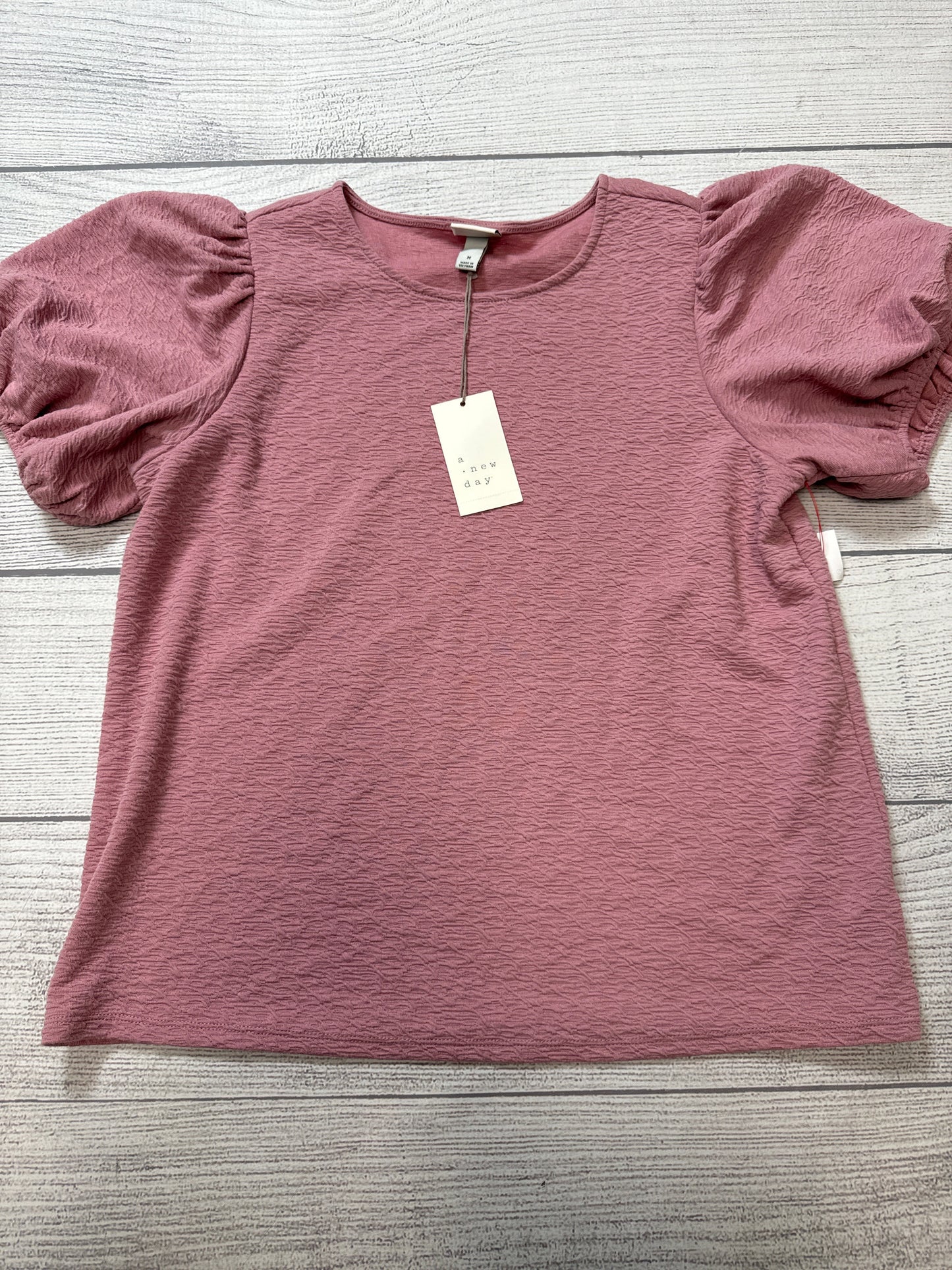 Top Short Sleeve By A New Day In Pink, Size: M