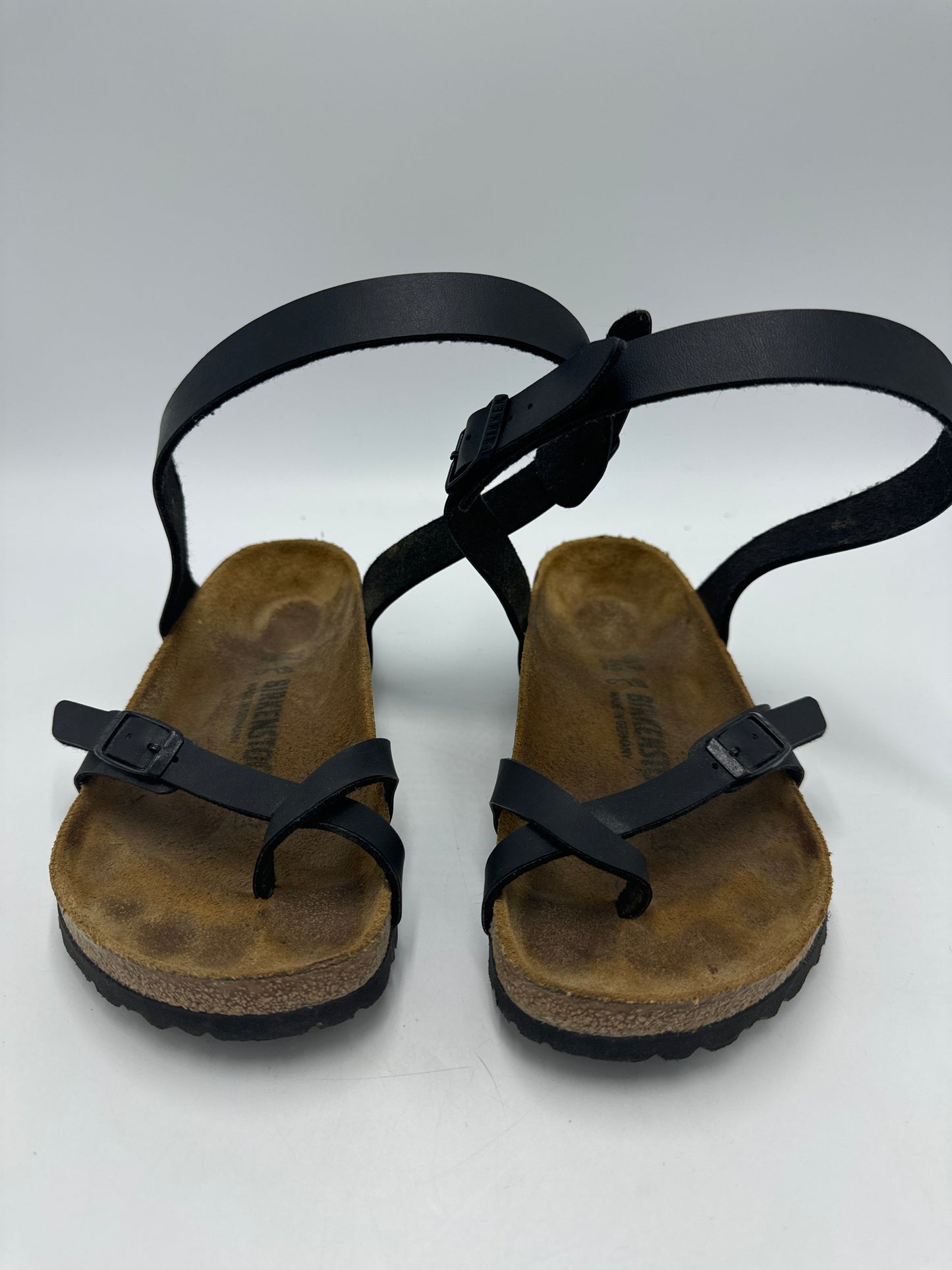 Sandals Designer By Birkenstock In Black, Size: 6.5