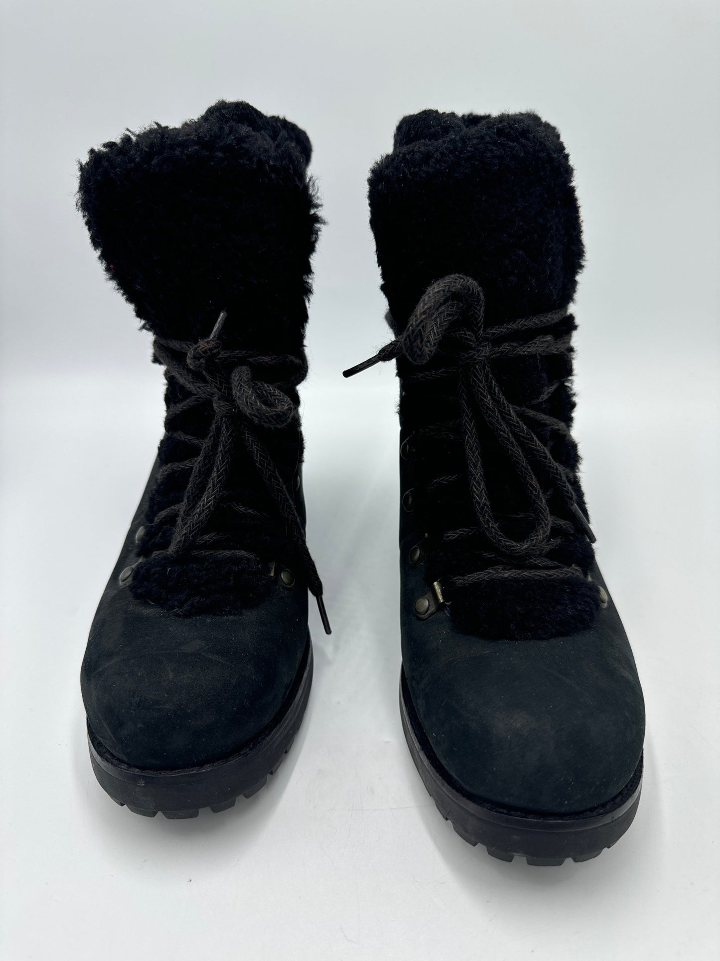 Boots Designer By UGG In Black, Size: 6.5