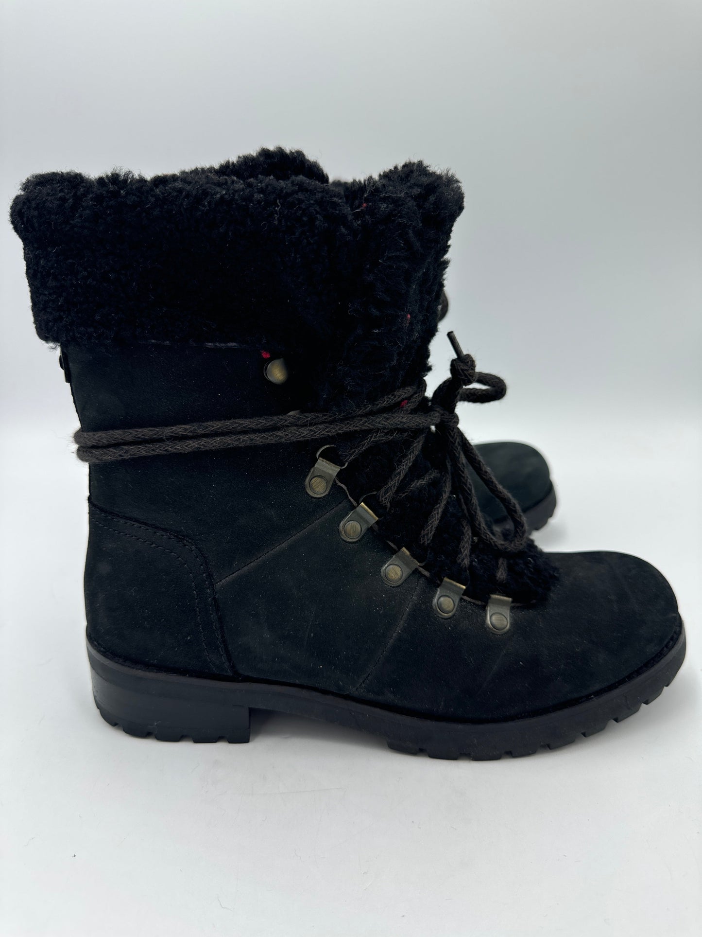 Boots Designer By UGG In Black, Size: 6.5