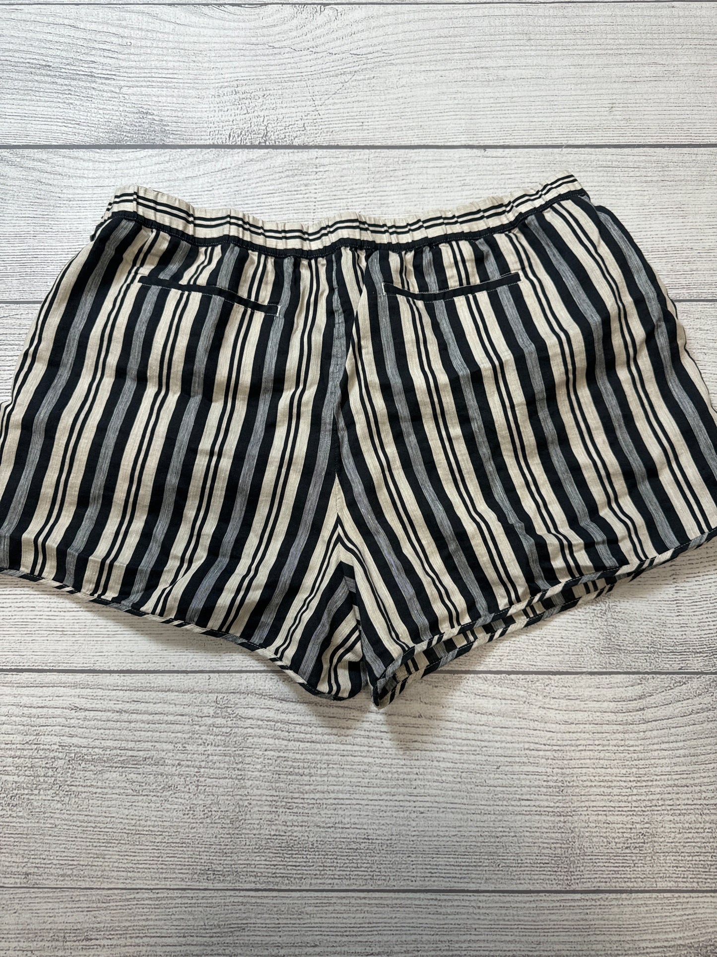 Shorts By Madewell In Striped Pattern, Size: 18