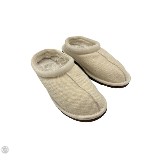 Slippers / Shoes Designer By UGG In Cream, Size: 7