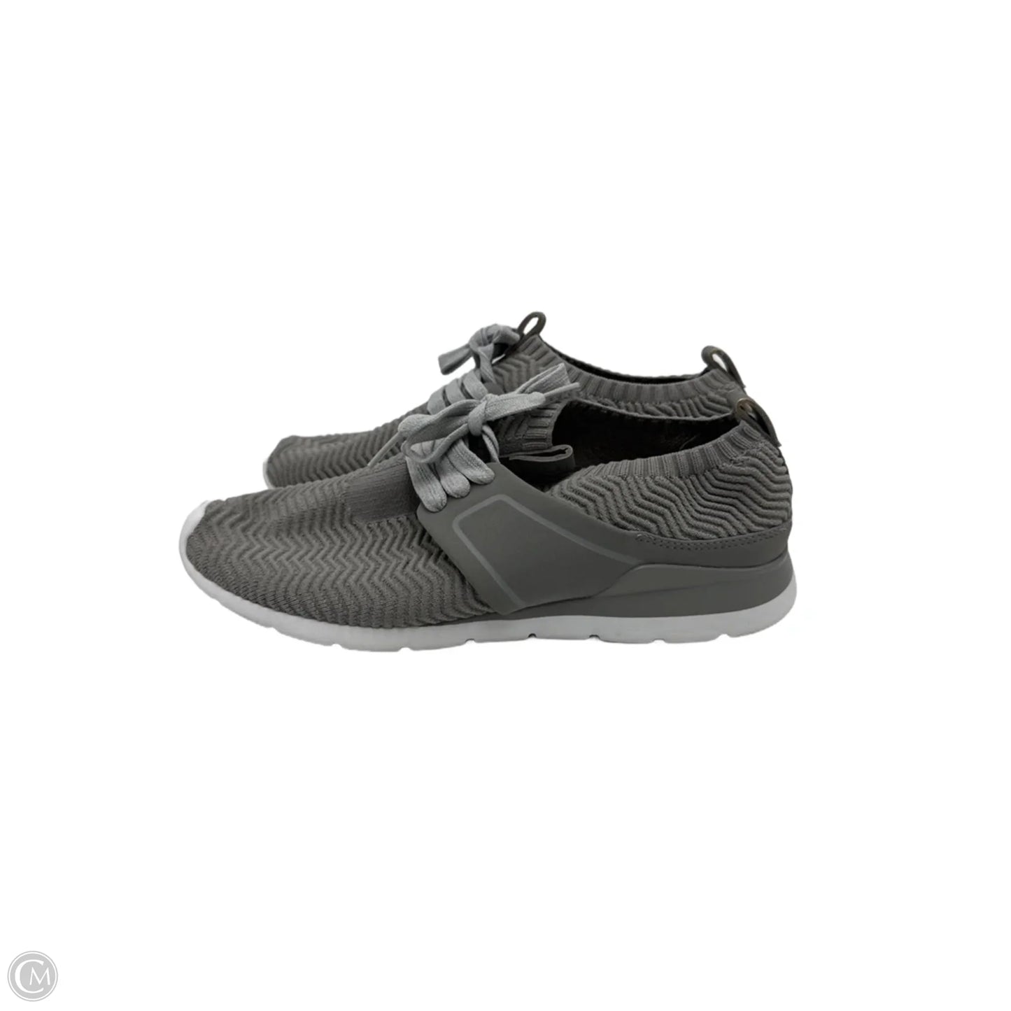 Shoes Designer By UGG In Grey, Size: 9