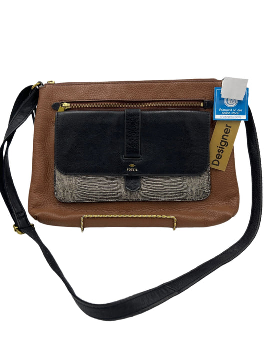 Crossbody Designer By Fossil  Size: Small