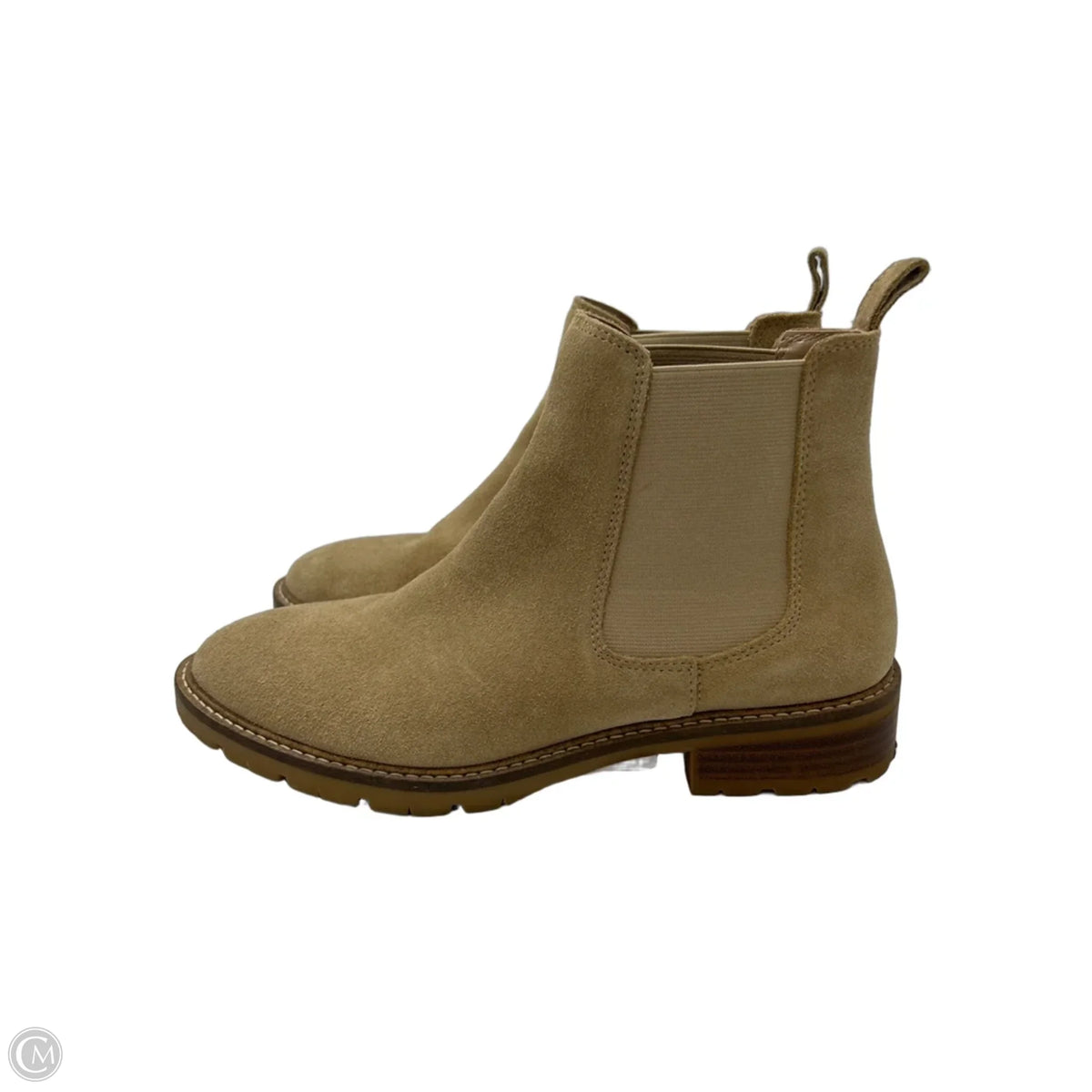 Steve Madden Flat Ankle Boots in Tan, Size 8