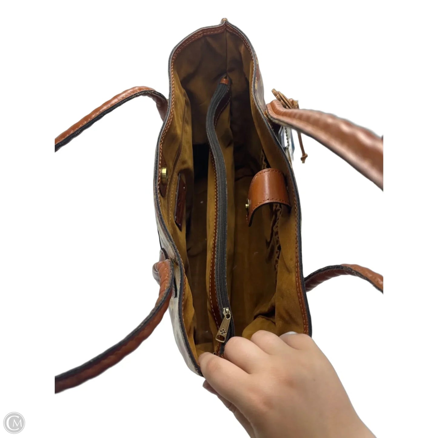 Handbag Designer By Patricia Nash