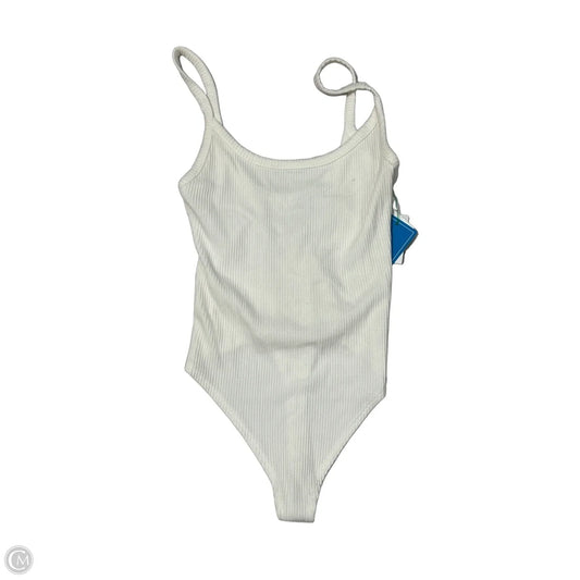 Top Sleeveless Designer By Alice + Olivia In White, Size: Xsp