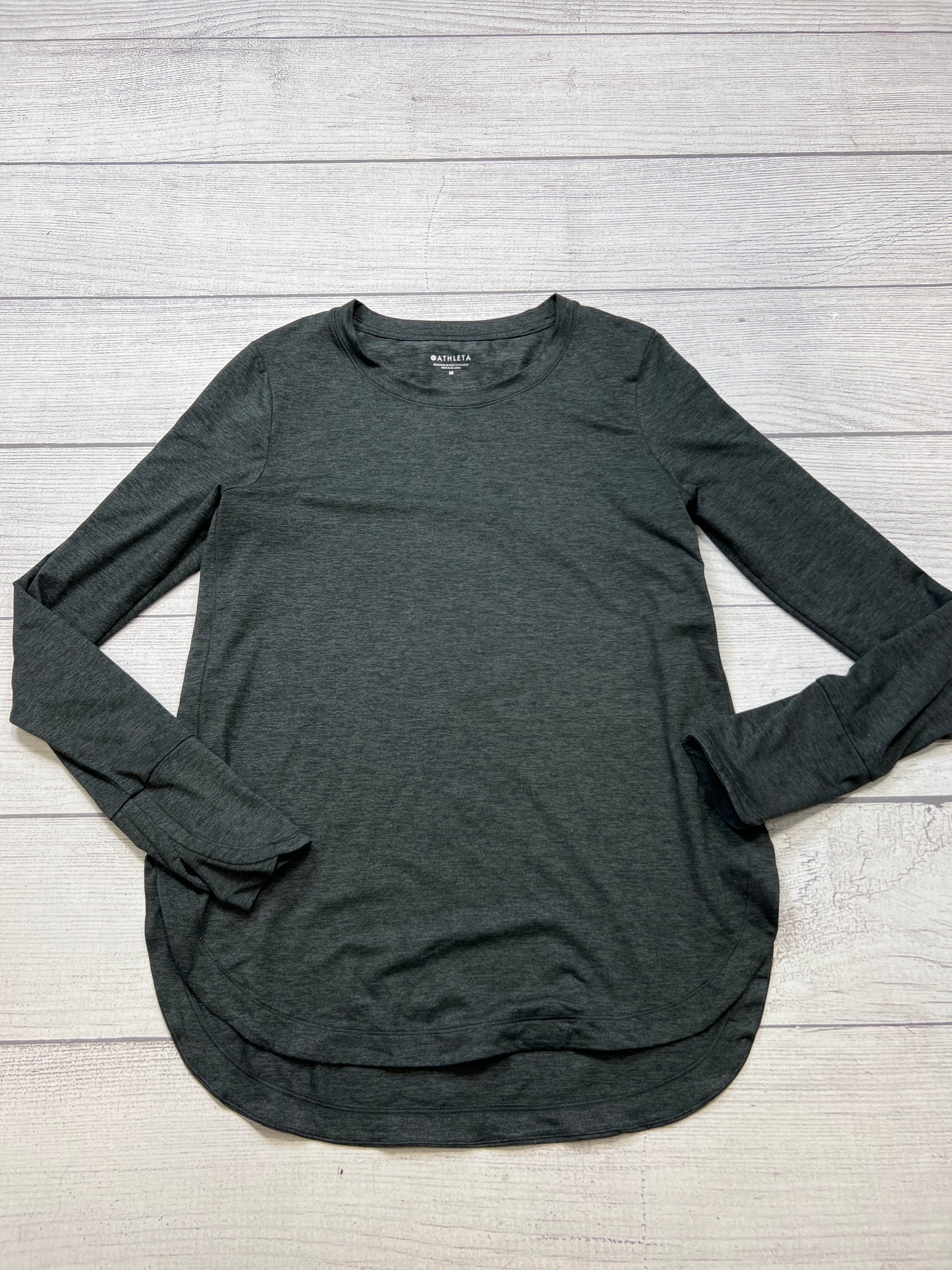 Athletic Top Long Sleeve Collar By Athleta In Grey, Size: M