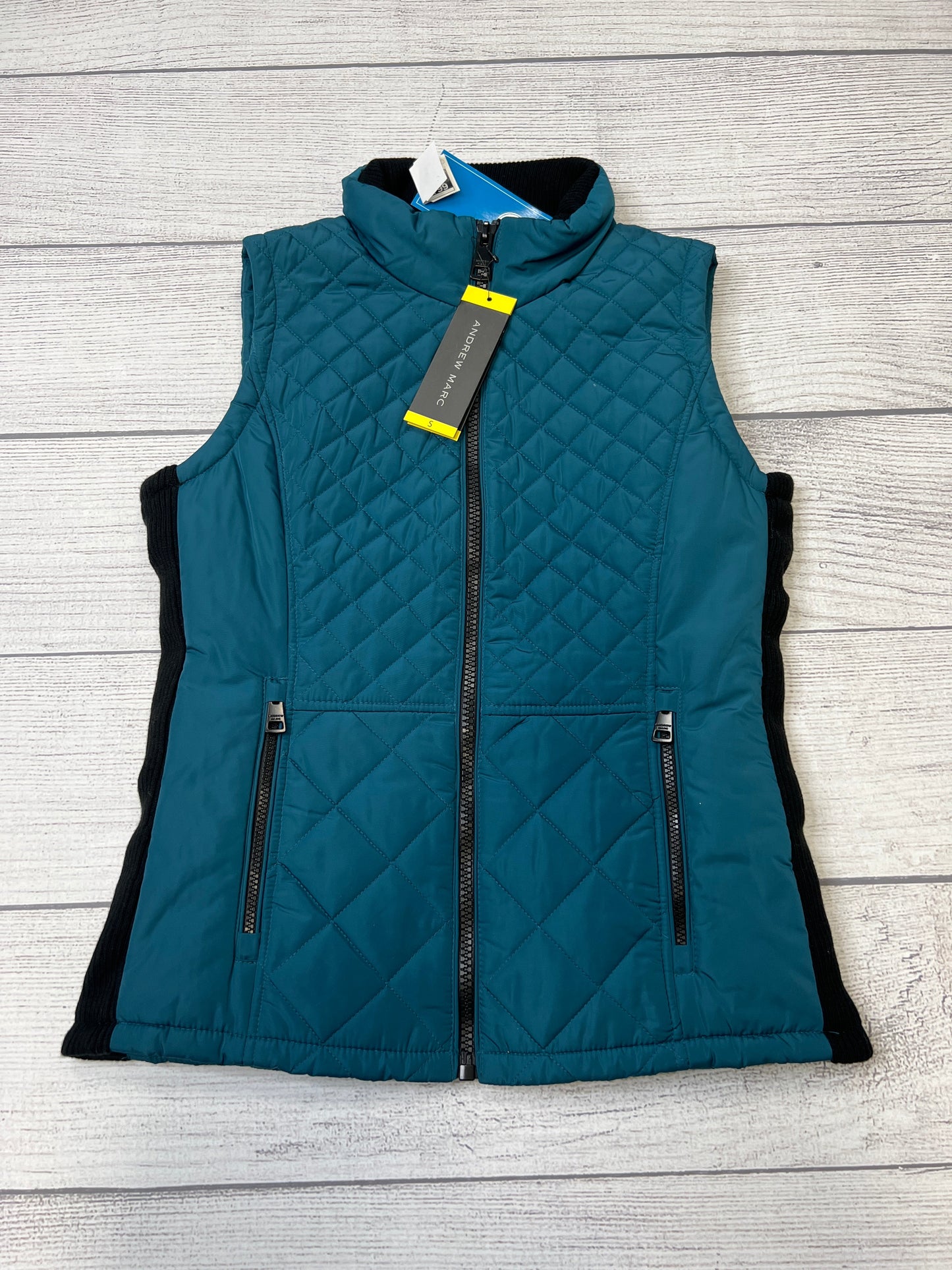 Vest Designer By Andrew Marc  Size: S