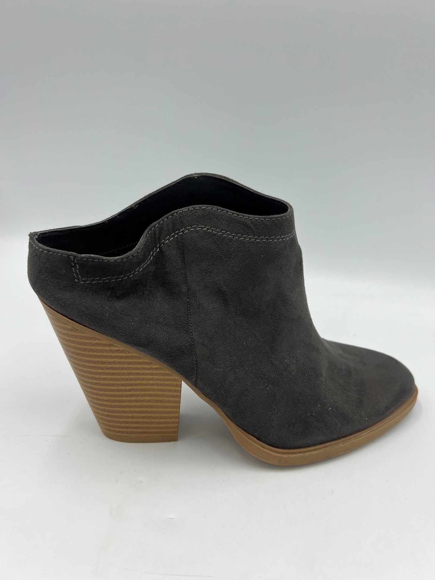 Boots By Dolce Vita In Grey, Size: 9