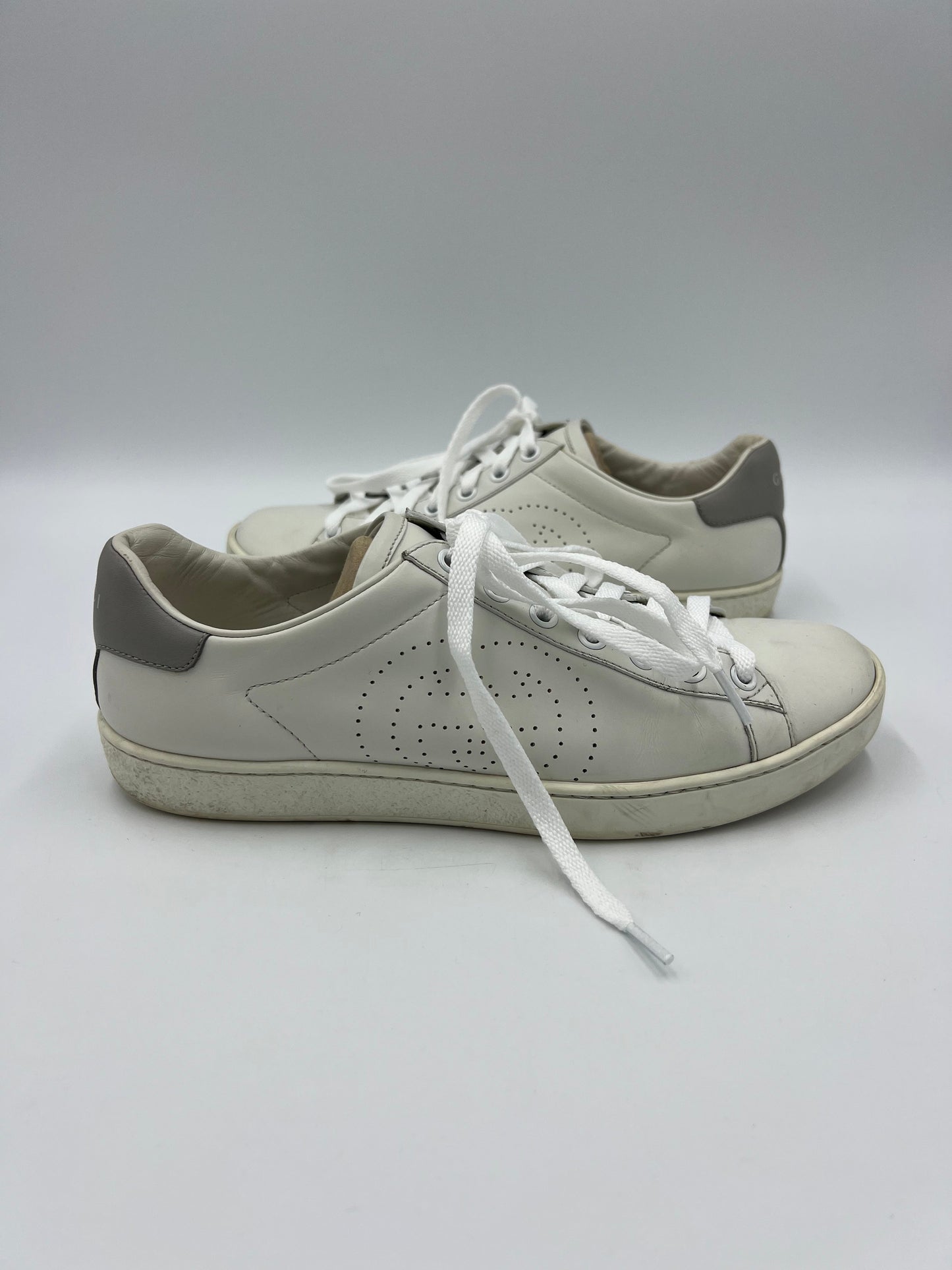 Gucci Designer Interlocking G Ace Sneakers, Size: 7.5