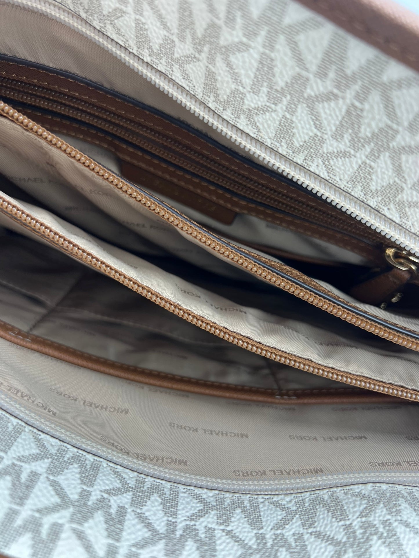 Michael Kors Zip Top Tote