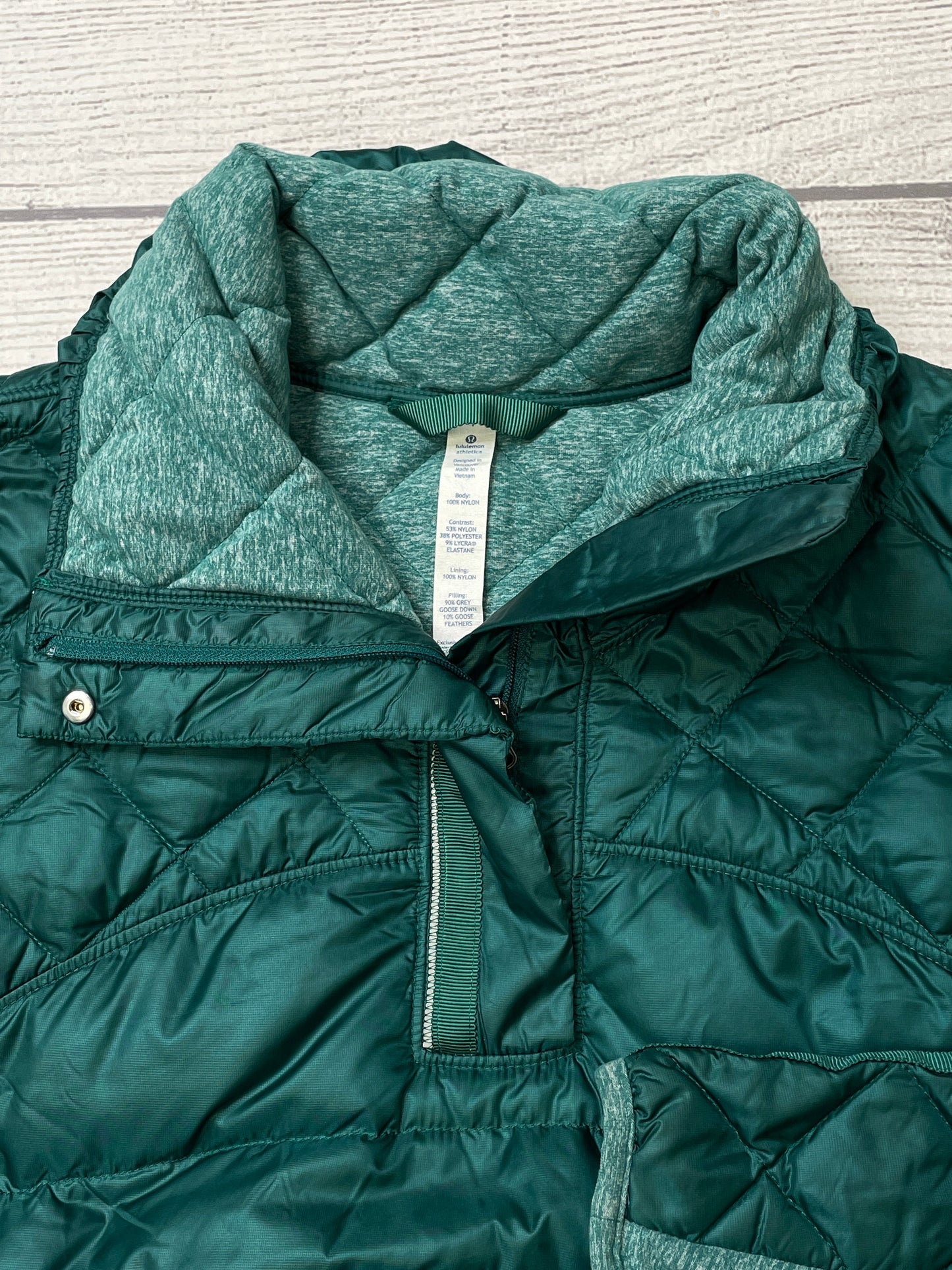 Green Coat Puffer & Quilted Lululemon, Size 4