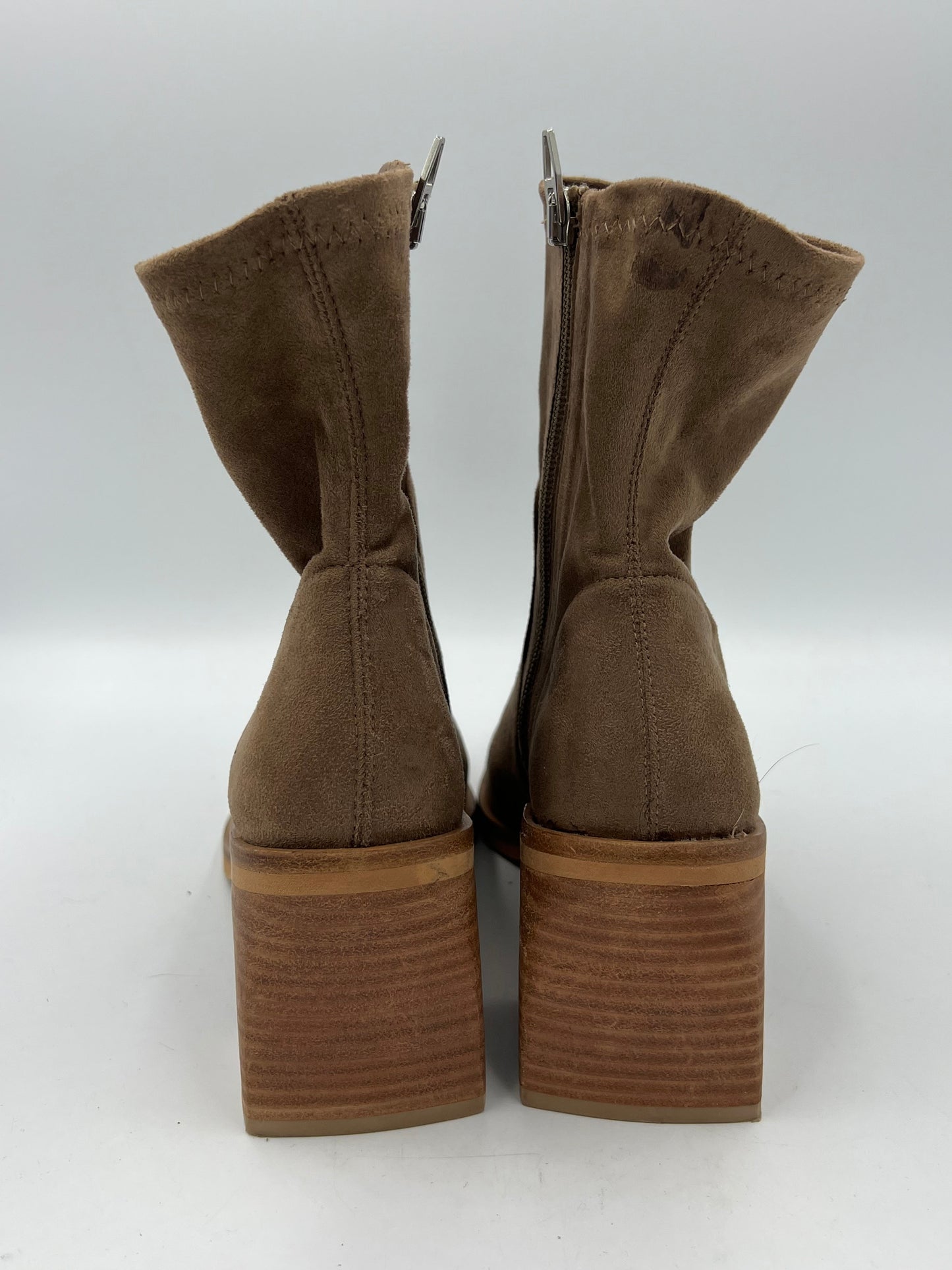 Boots Ankle Heels By Dolce Vita In Brown, Size: 8