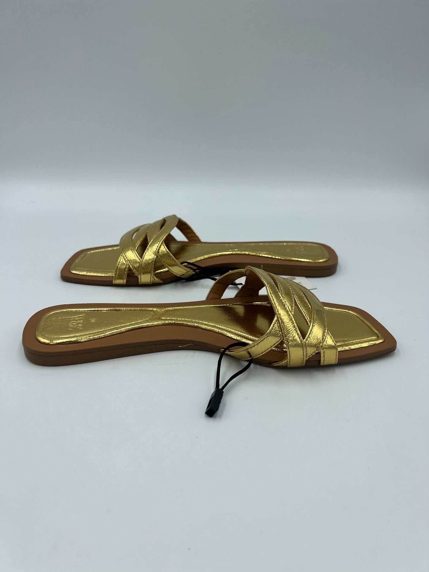 Like New! Sandals Flats By Zara In Gold, Size: 9