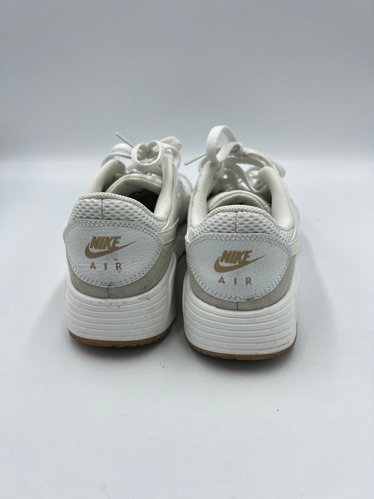 Shoes Athletic By Nike In White, Size: 8