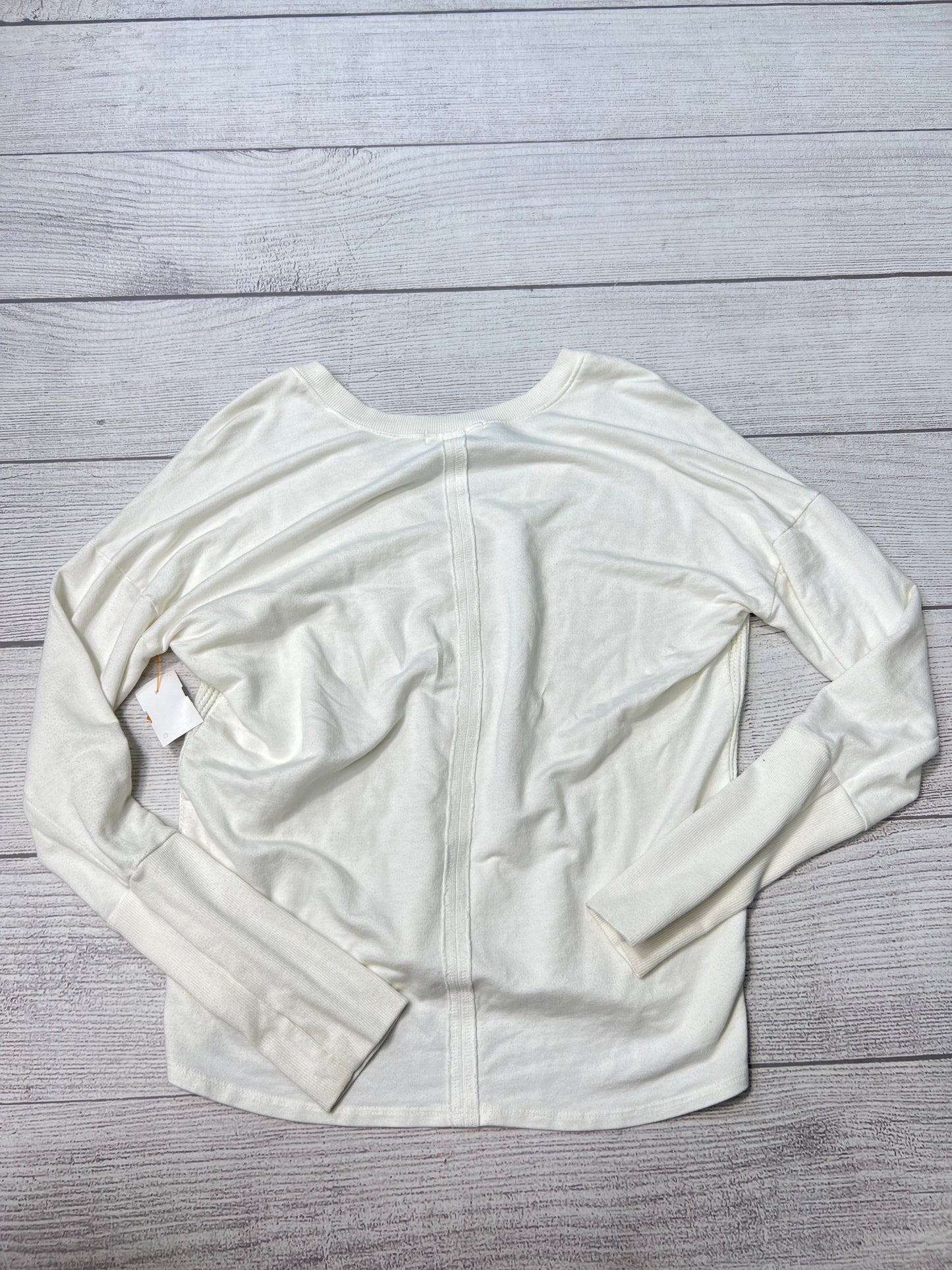 Top Long Sleeve By Red Haute In White, Size: Xs