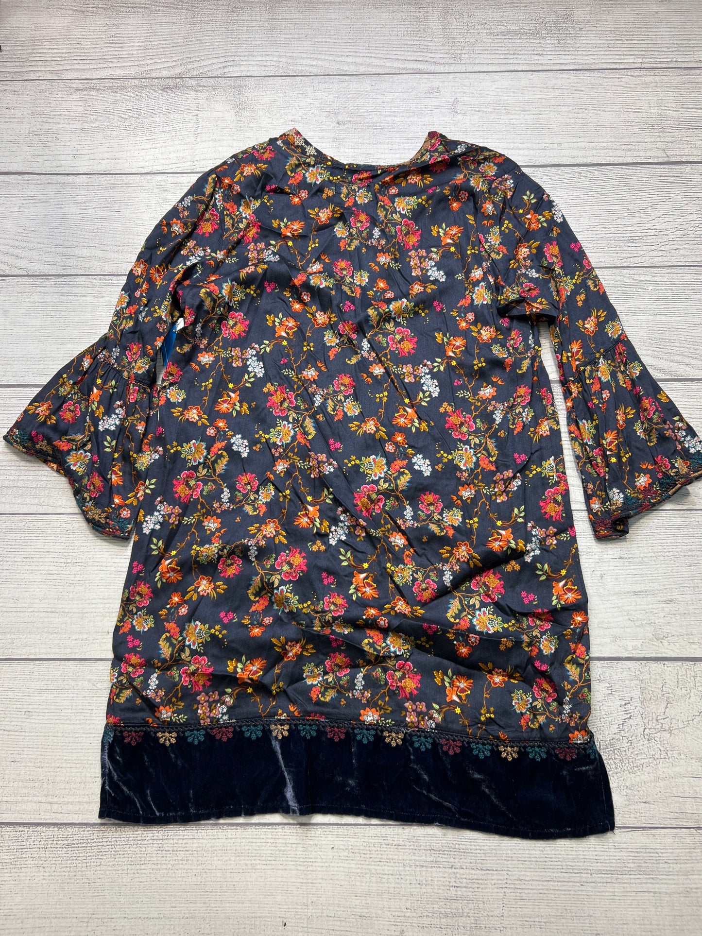 Top Long Sleeve Designer By Johnny Was In Floral, Size: M