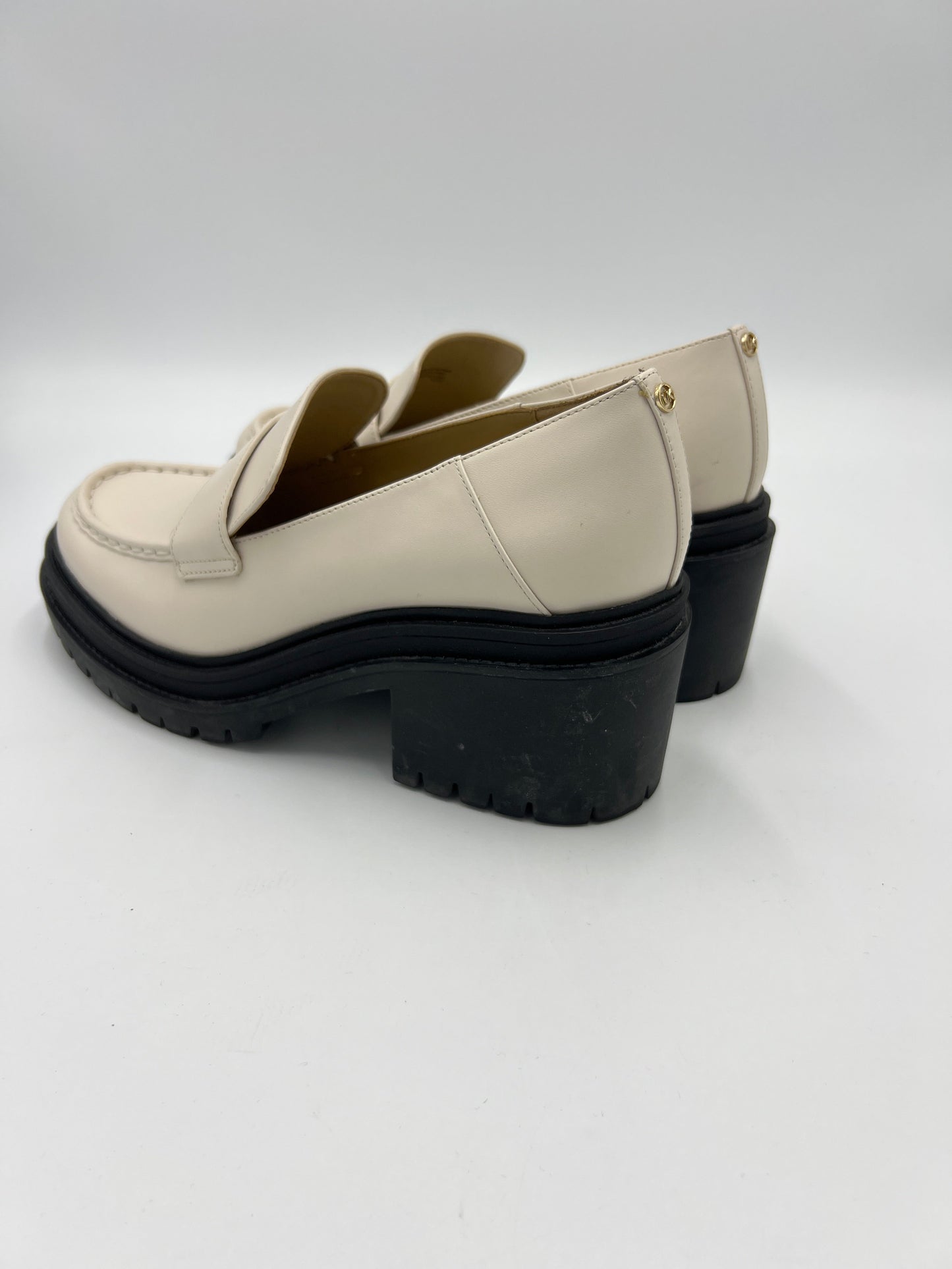 Shoes Designer By Michael Kors In Cream, Size: 8.5