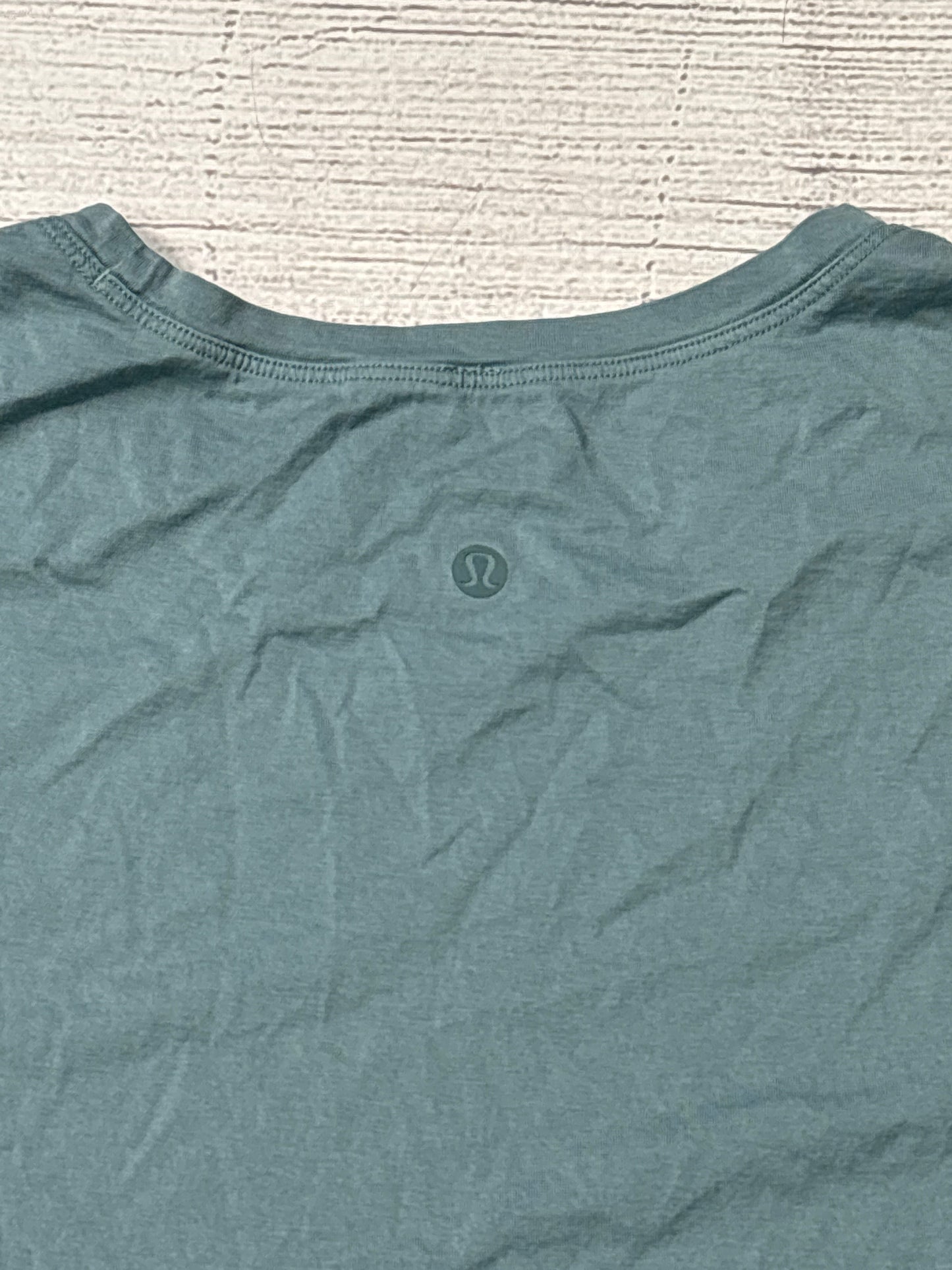 Athletic Top Short Sleeve By Lululemon In Green, Size: M