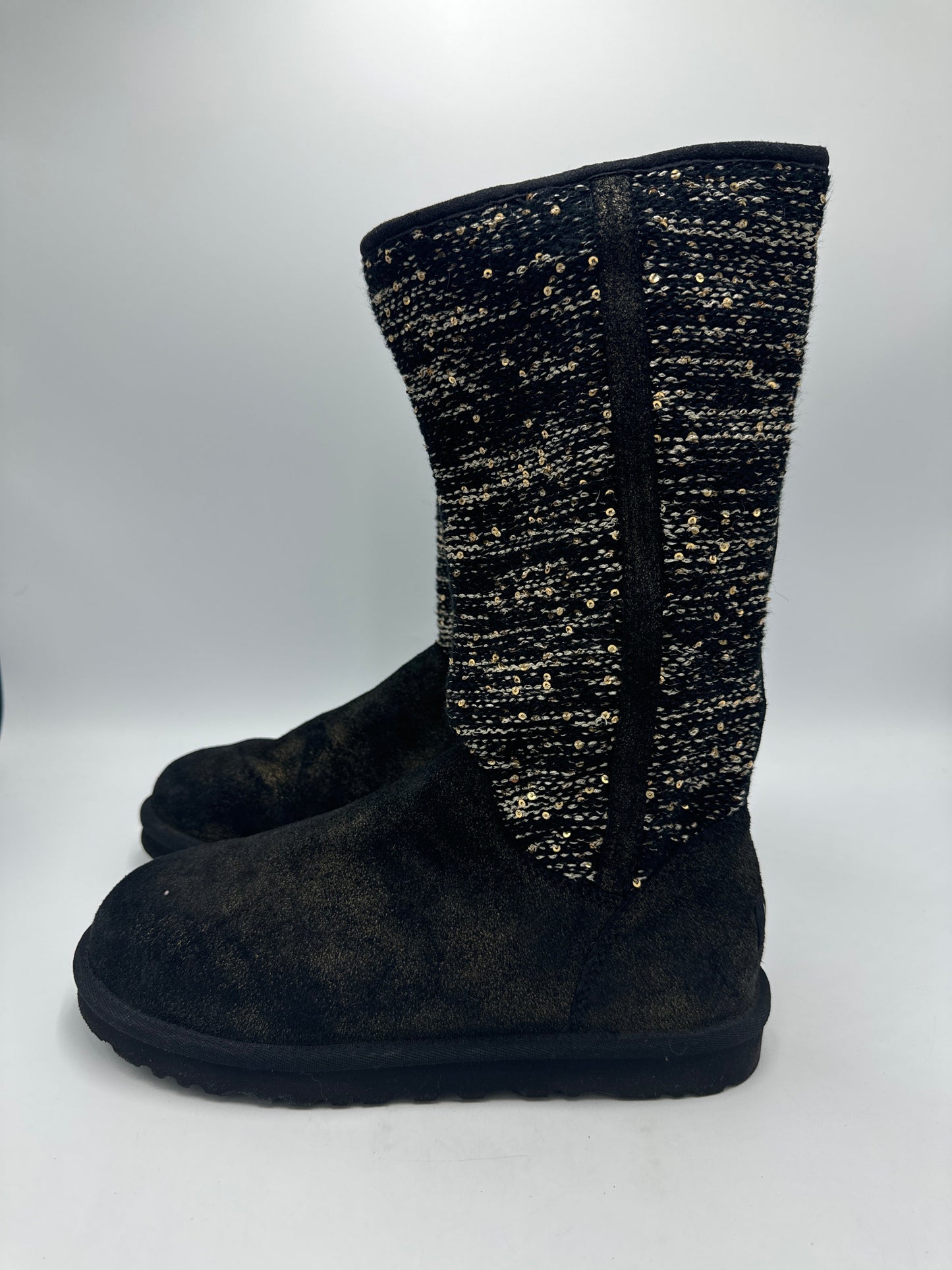 Boots Designer By UGG In Black, Size: 8